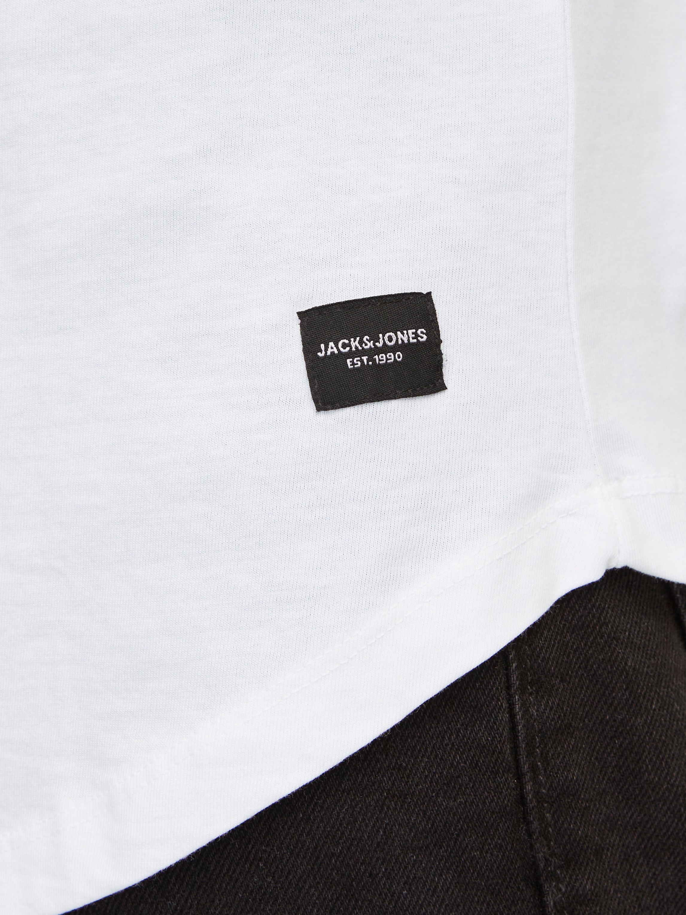 Long Line Fit Noa T-Shirt | Jack & Jones