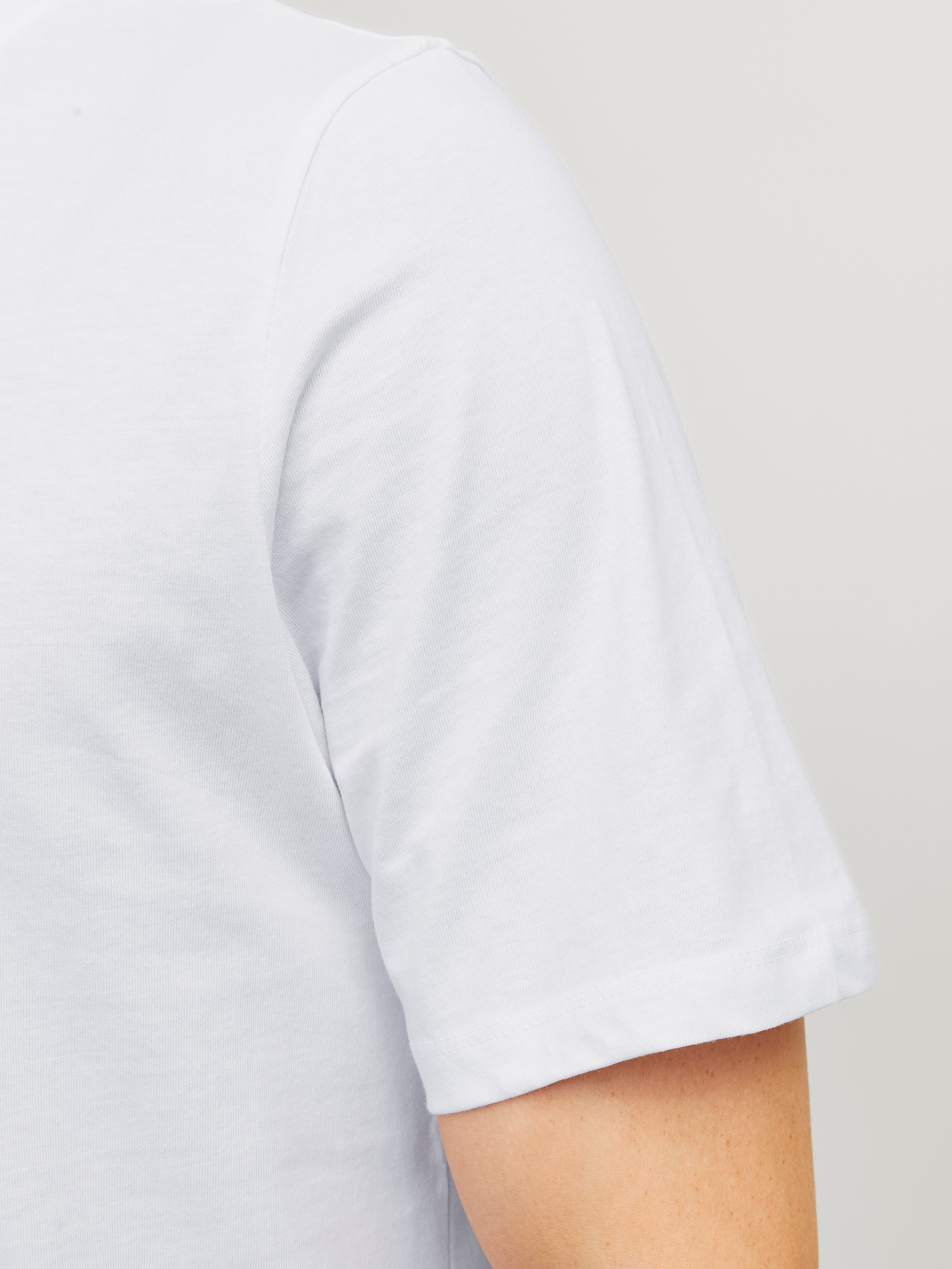 Long Line Fit Noa T-Shirt | Jack & Jones
