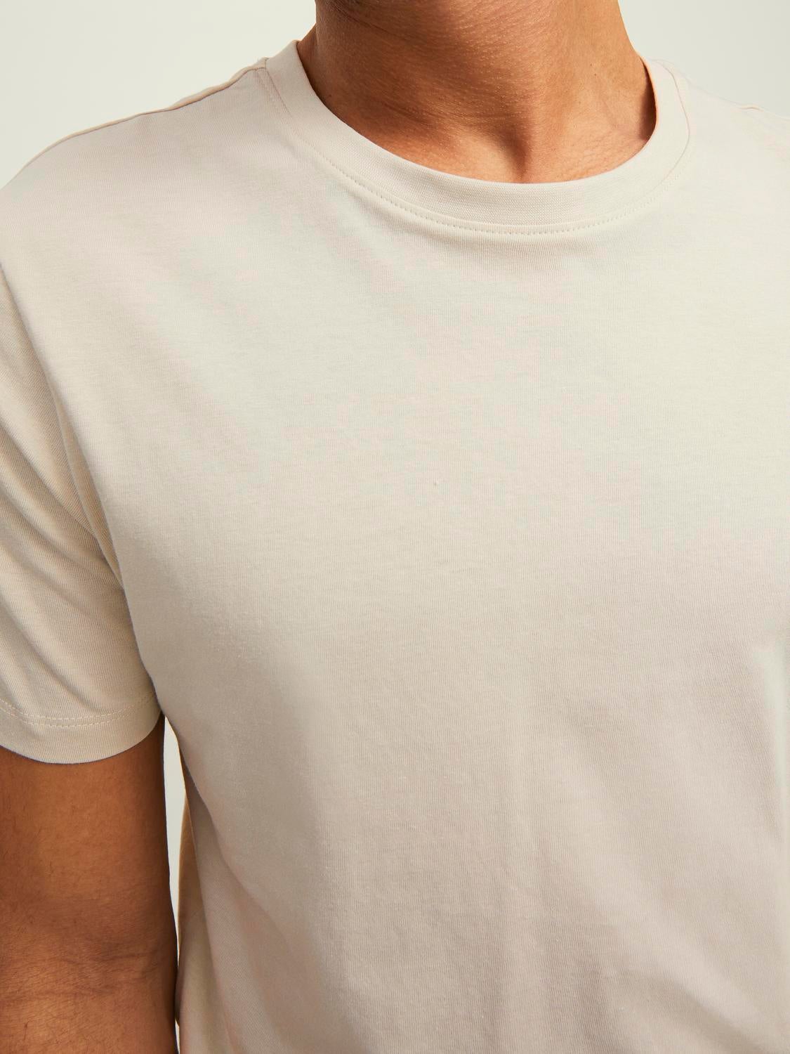 Long Line Fit Noa T-Shirt | Jack & Jones