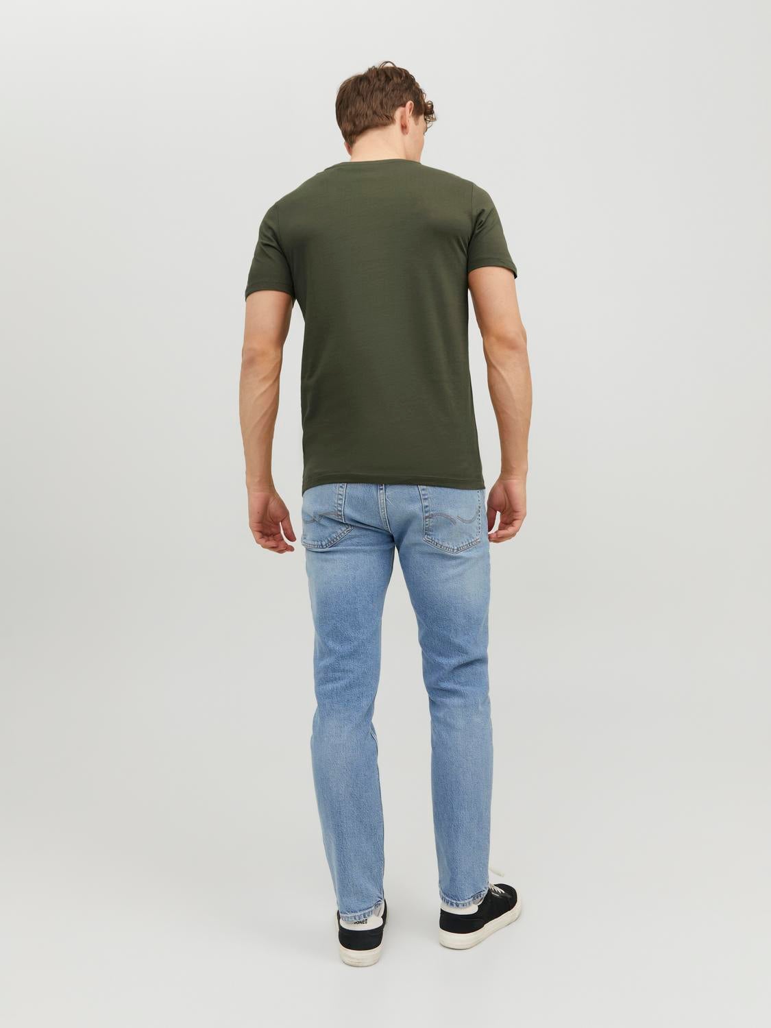 Standard Fit O-Neck T-Shirt | Jack & Jones