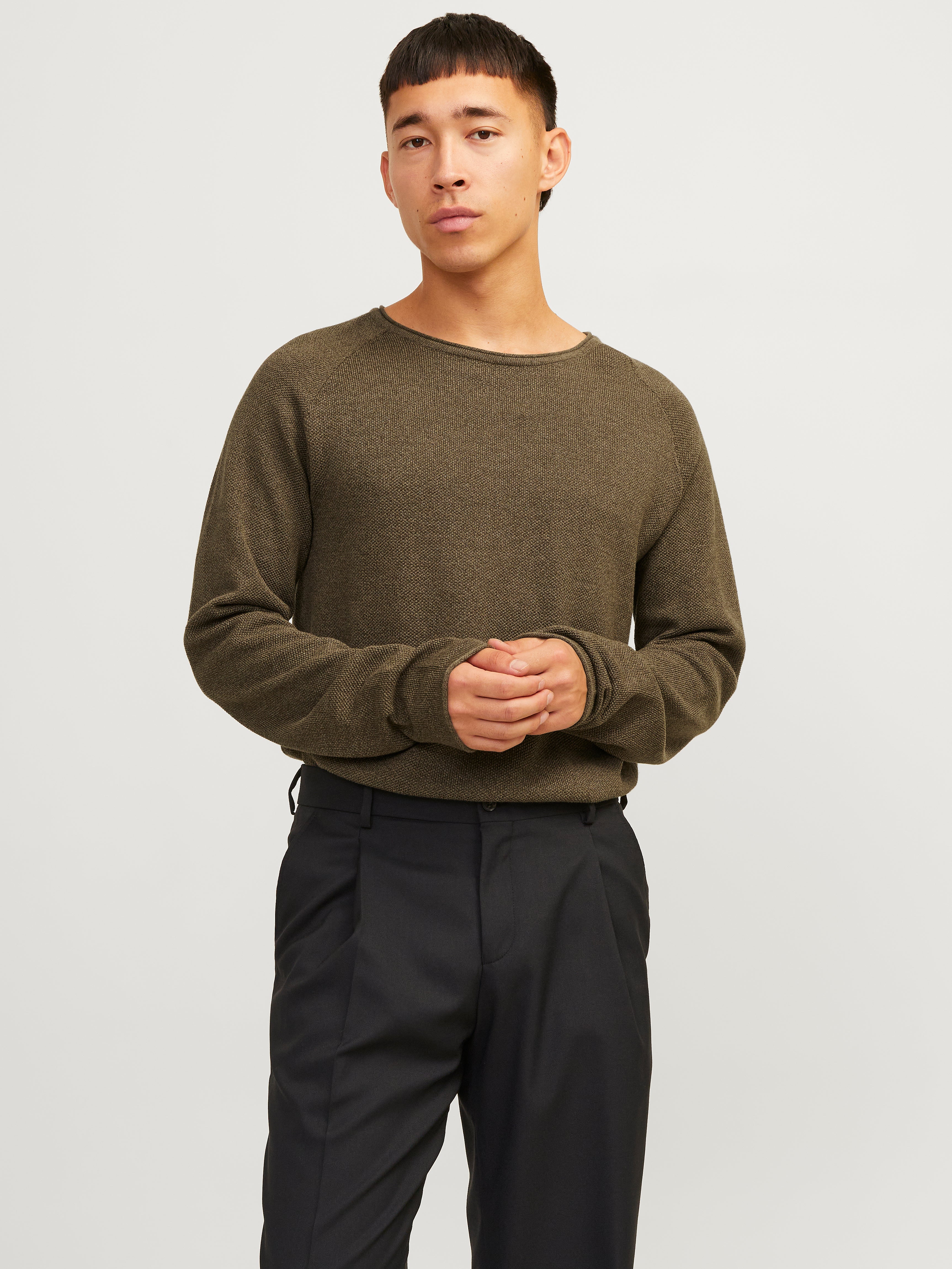 Regular Fit O-Neck Hill Sweater