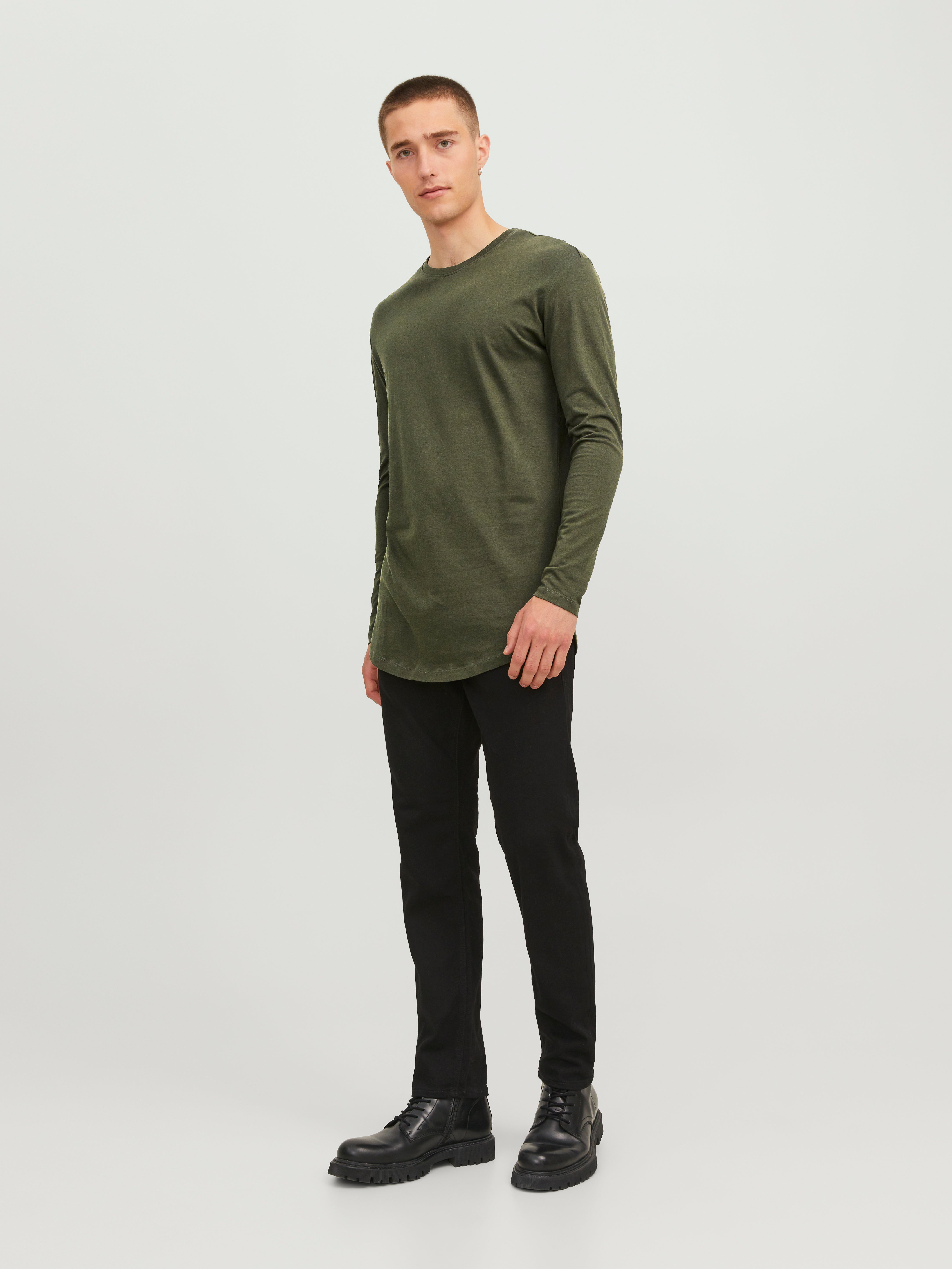 Long Line Fit O-Neck Noa T-Shirt | Jack & Jones