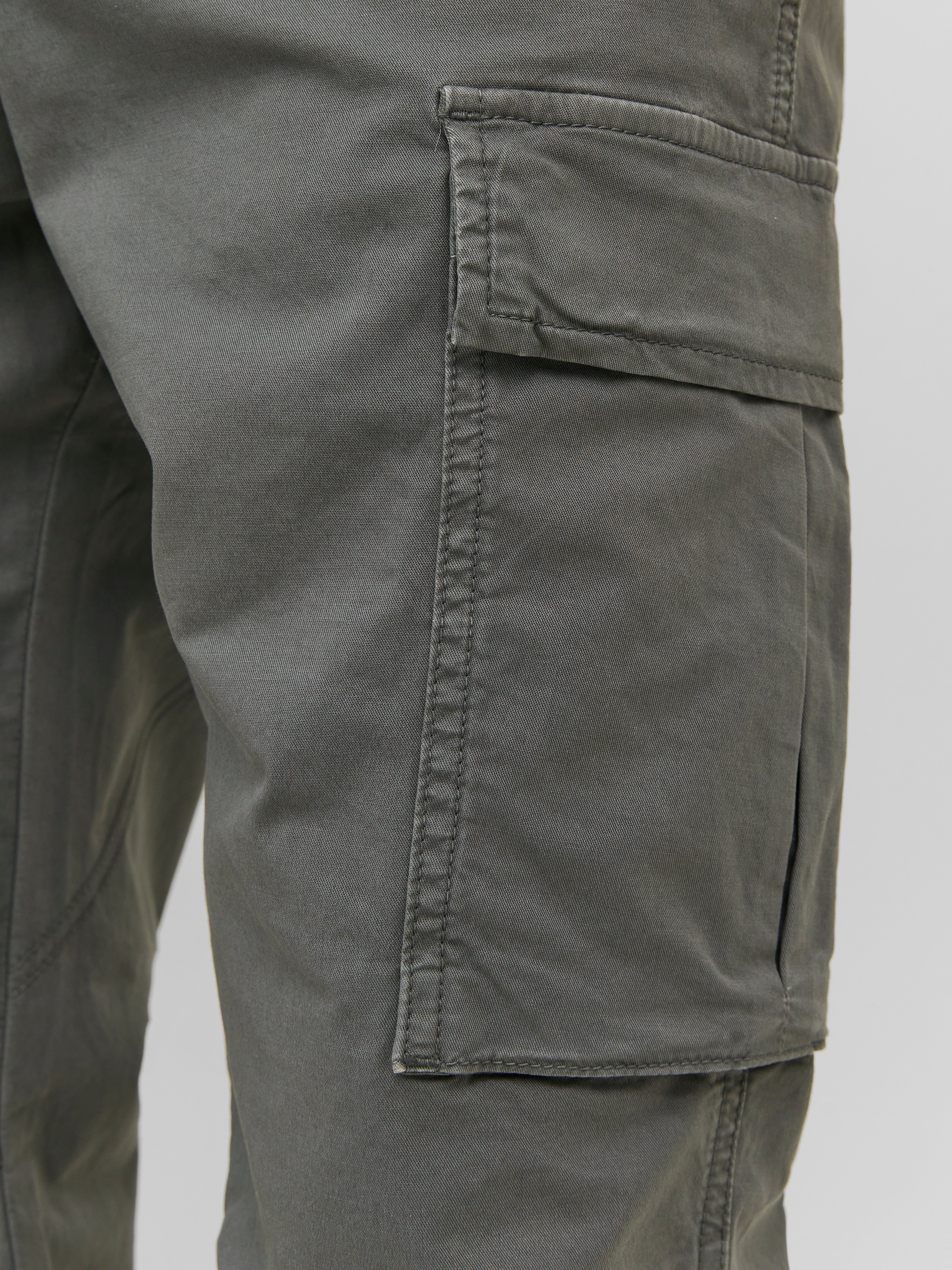 Pantalon cargo coupe fuselée | Jack & Jones