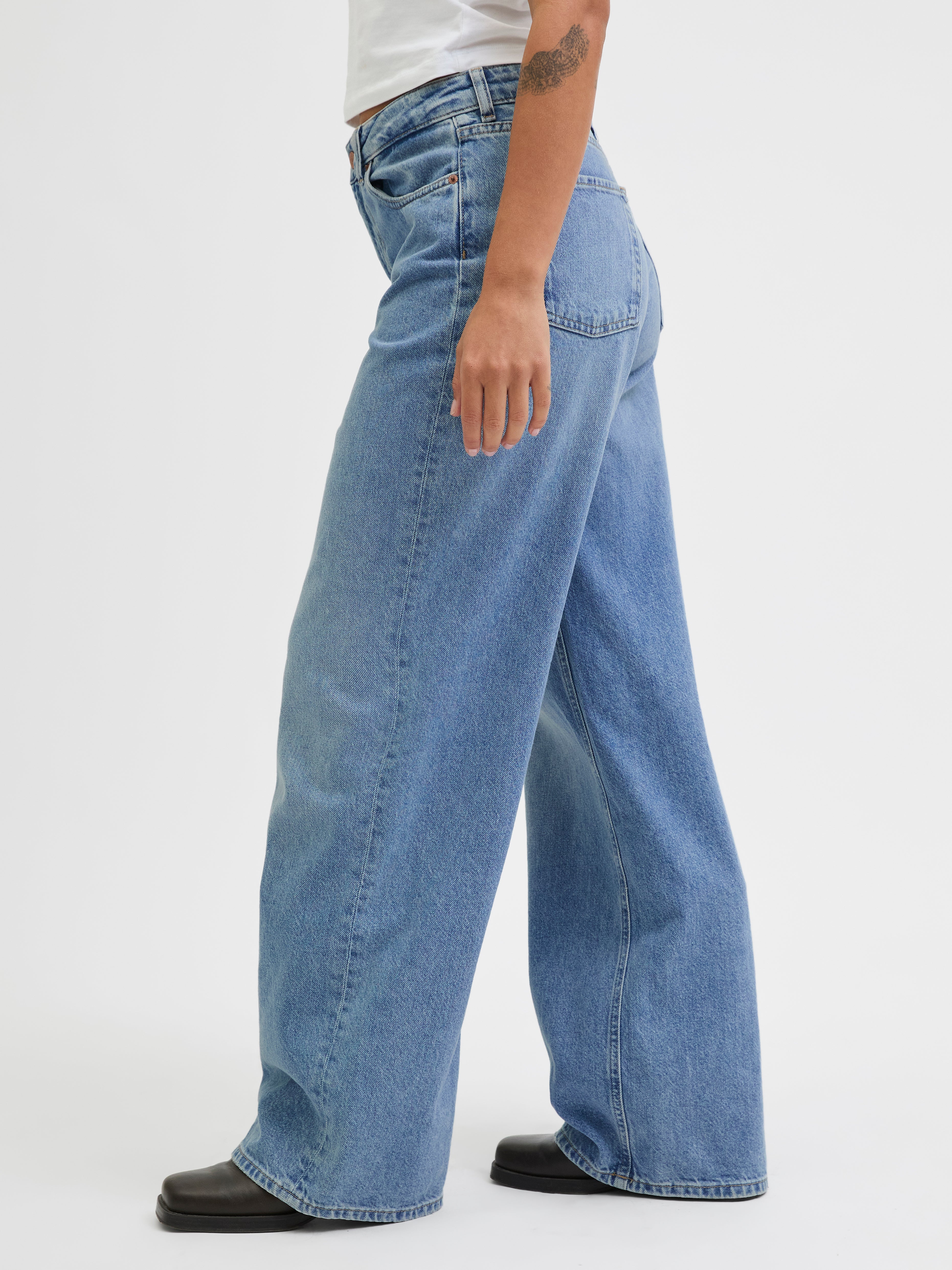 TOKYO High-Rise Wide Leg Fit Jeans | Light Blue | Jack & Jones®