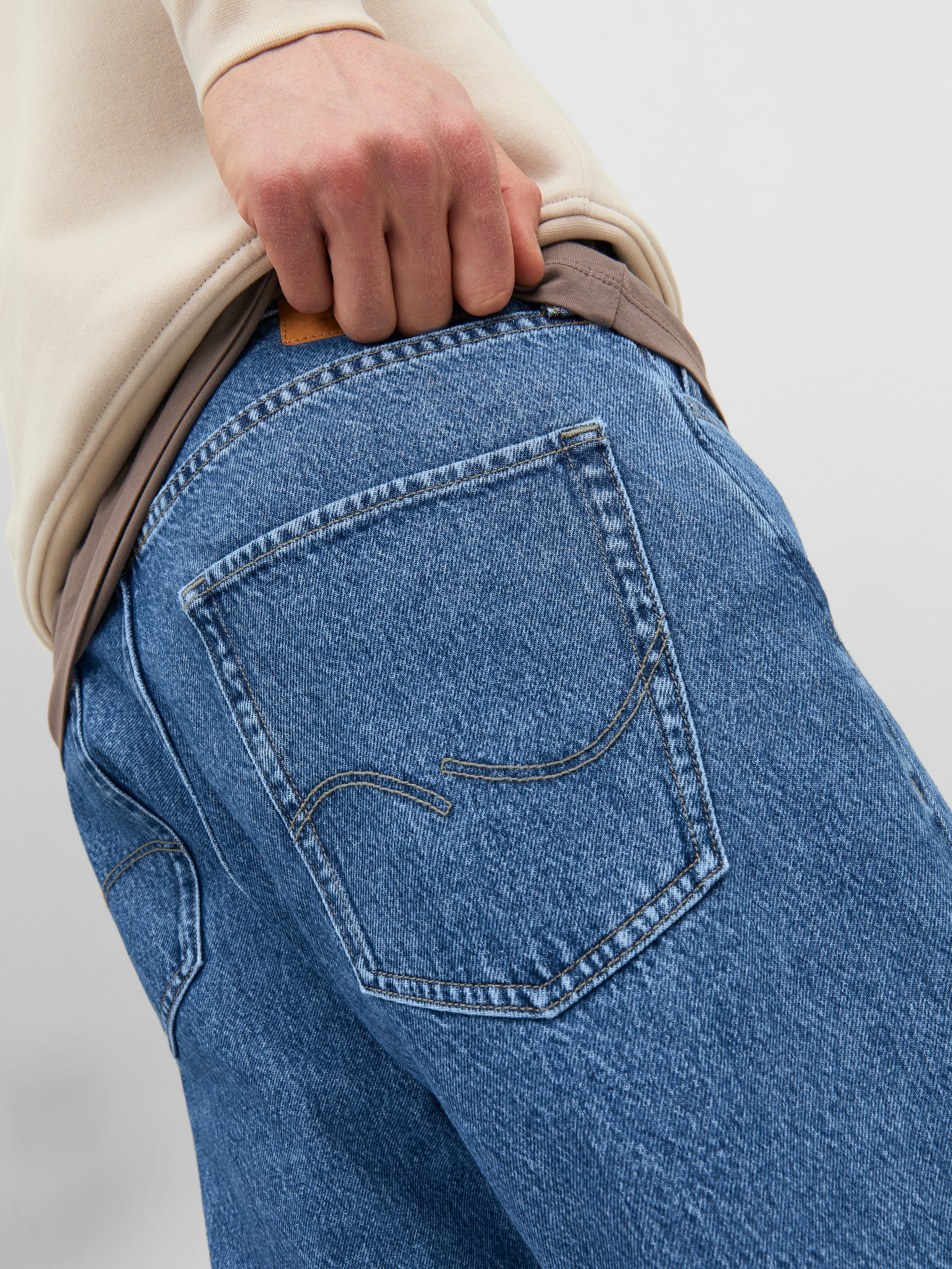 ★THREETIMES★RUFFLE BAGGY JEANS Ruffle Trim Top & Bootcut Jeans