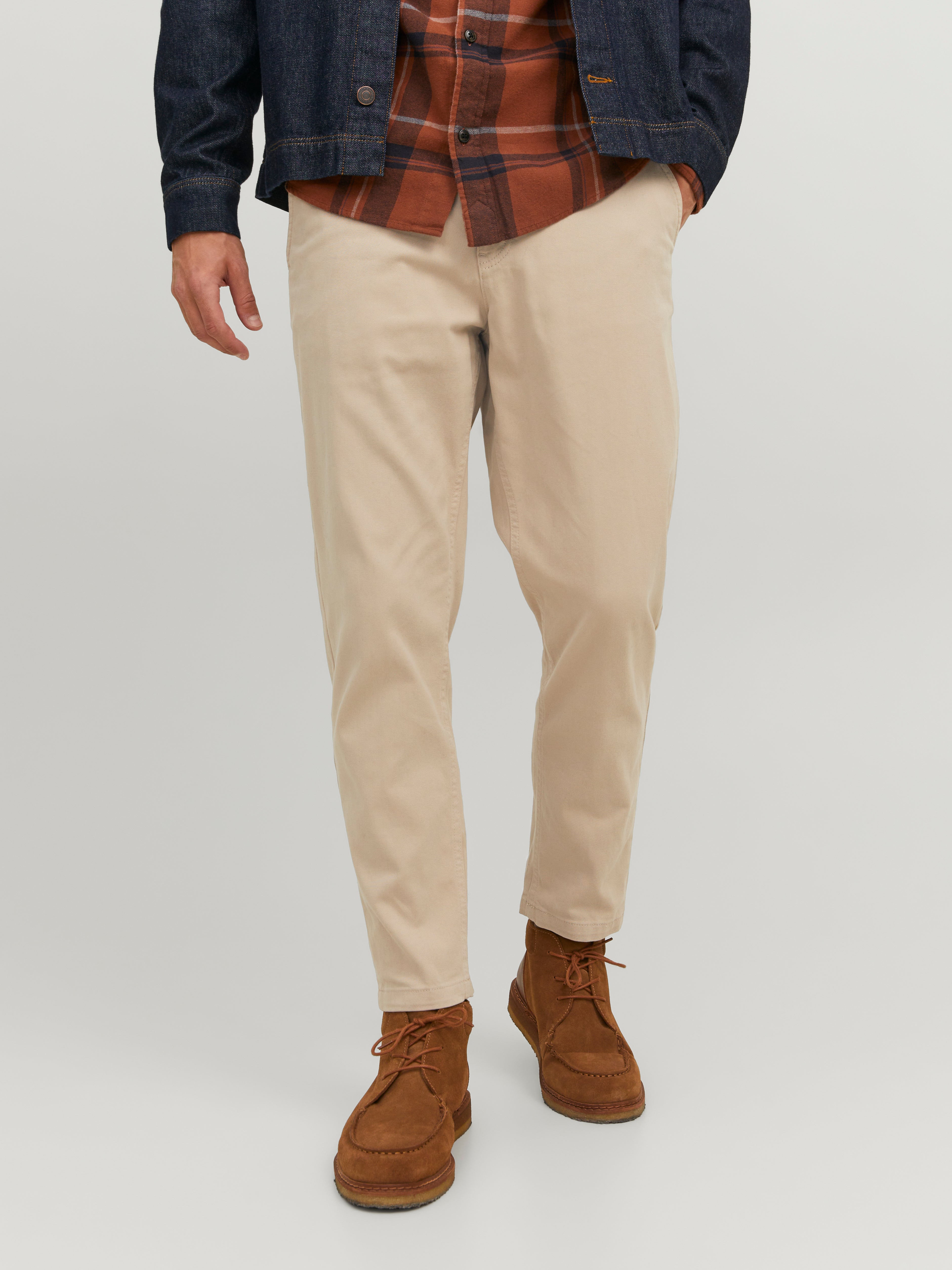 Tapered Fit Chino pants