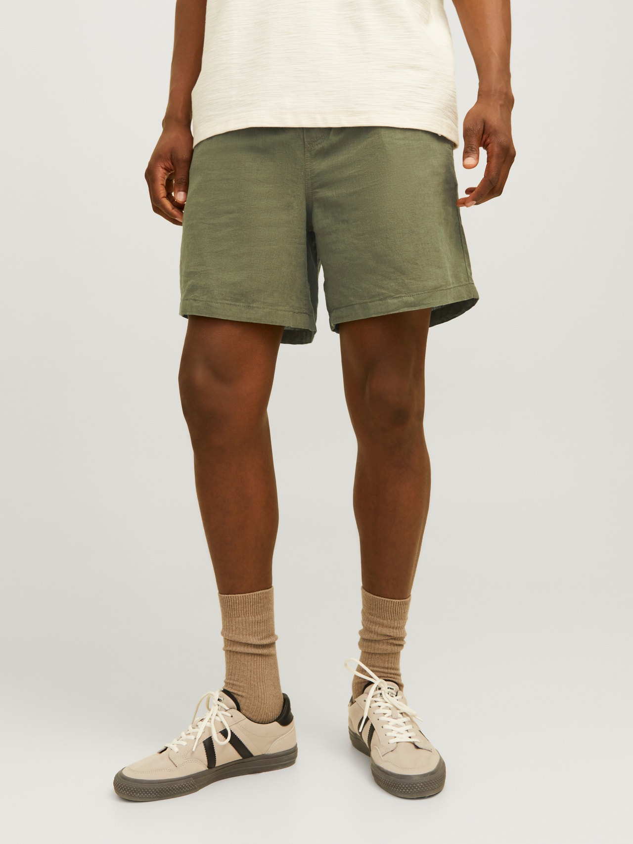 Jack & Jones Jogger Fit Jogger shorts -Dusty Olive - 12248629