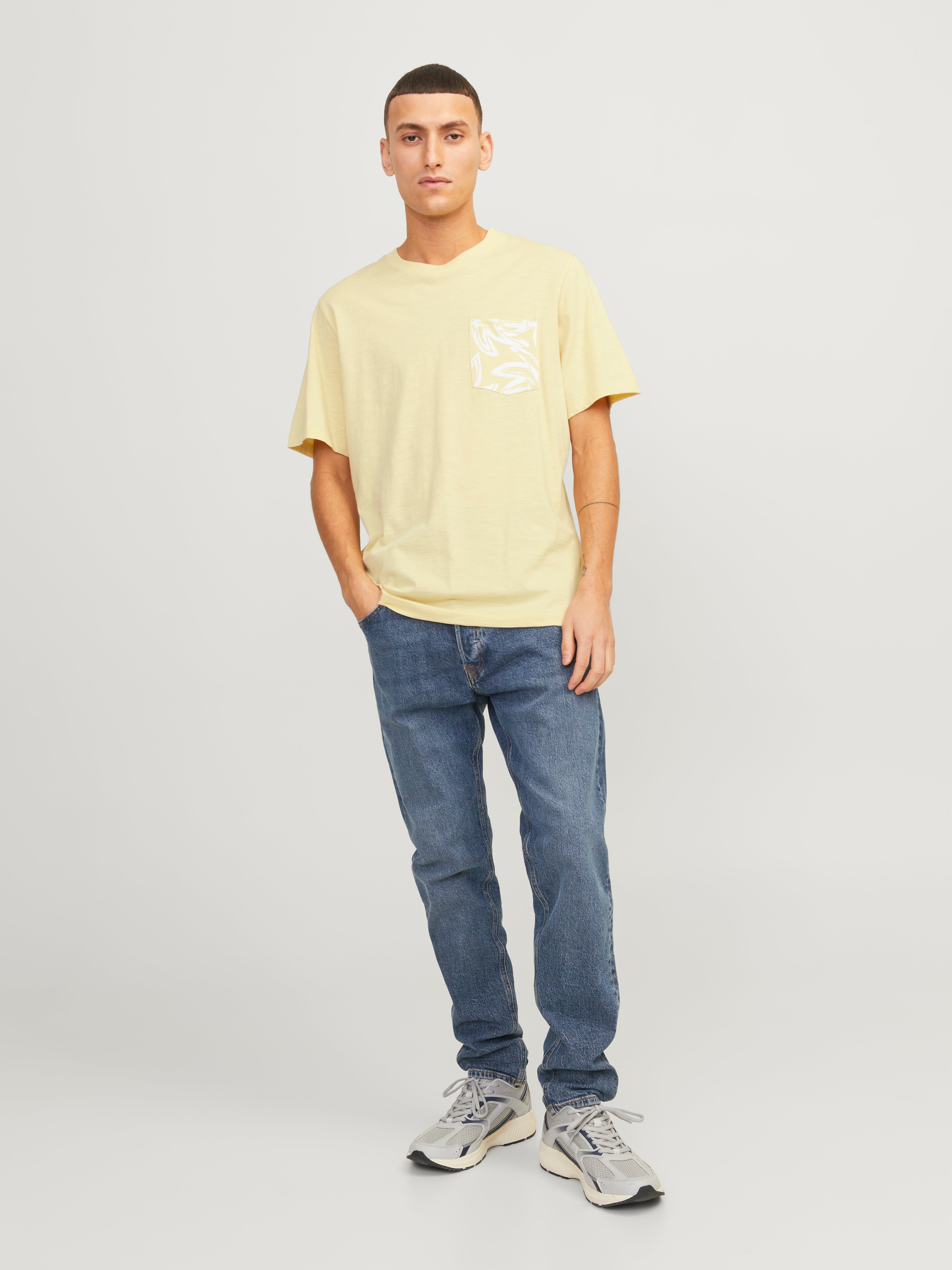 Standard Fit Crew neck T-Shirt | Jack & Jones