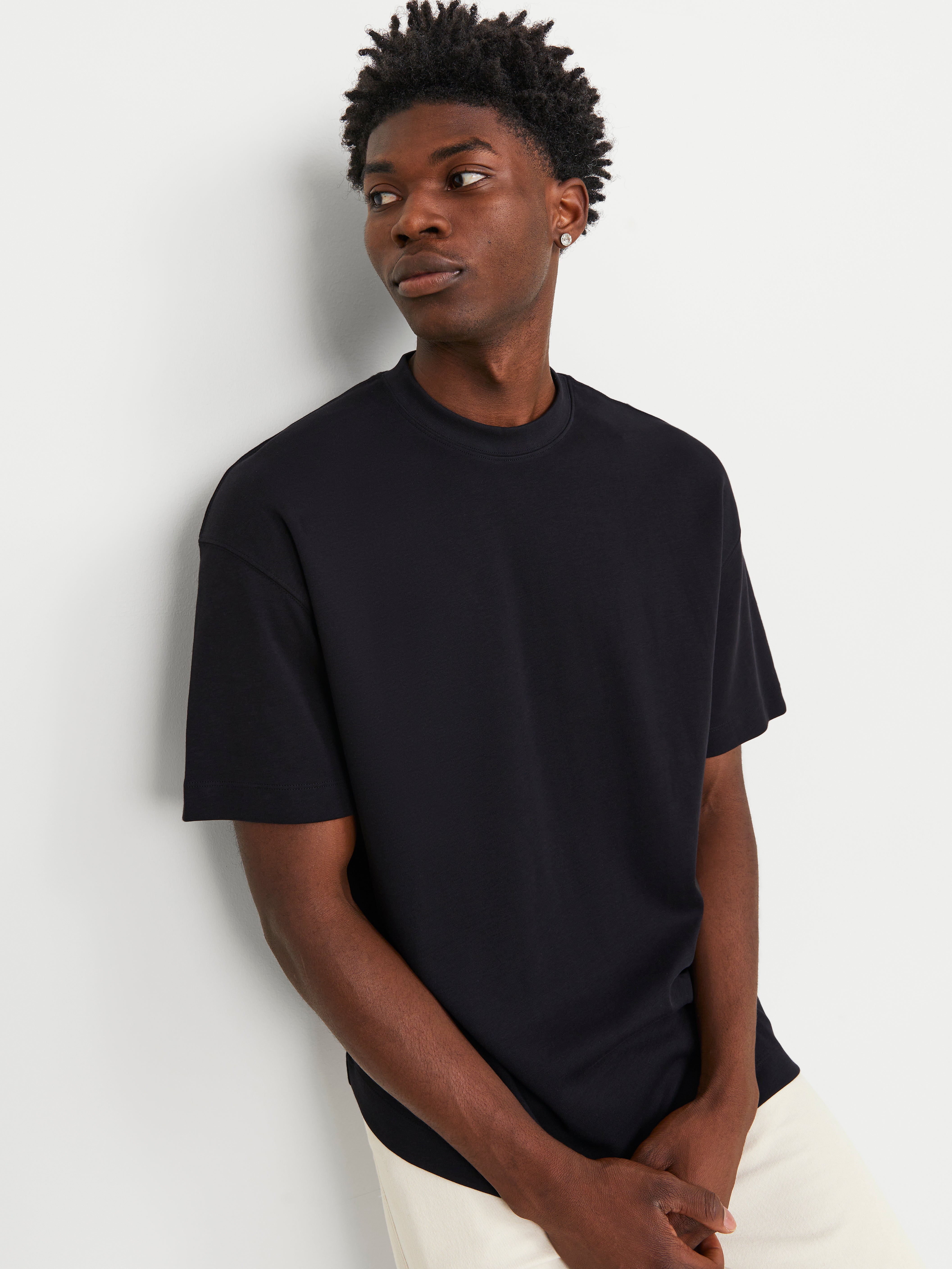 [LOW CLASSIC] / ☆ 25SS POINTELL LACE T-SHIRT / CHARCOAL Wide Fit Urban Edge T-Shirt | Medium Grey | Jack & Jones®