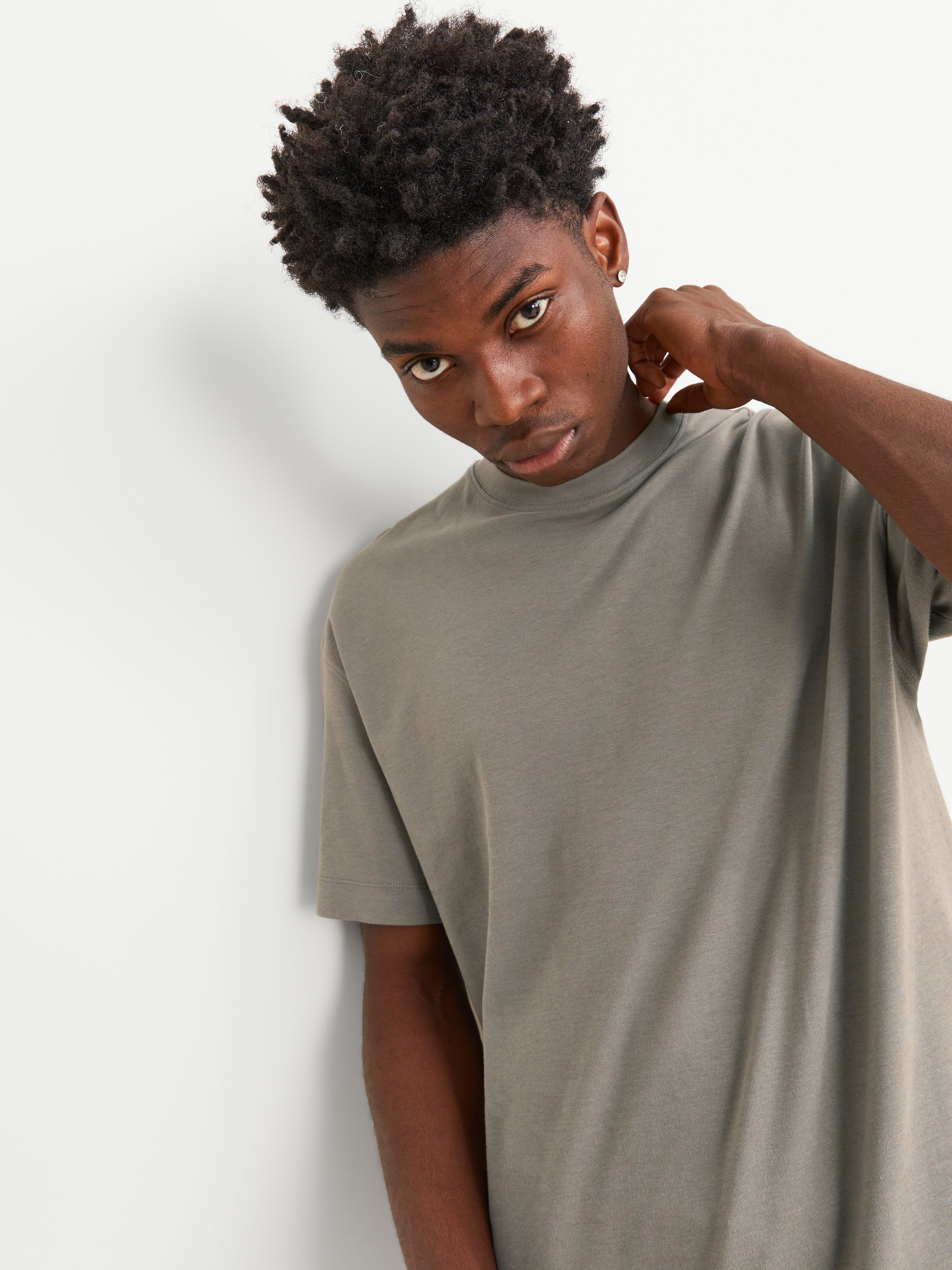 Wide Fit Urban Edge T-Shirt | Jack & Jones