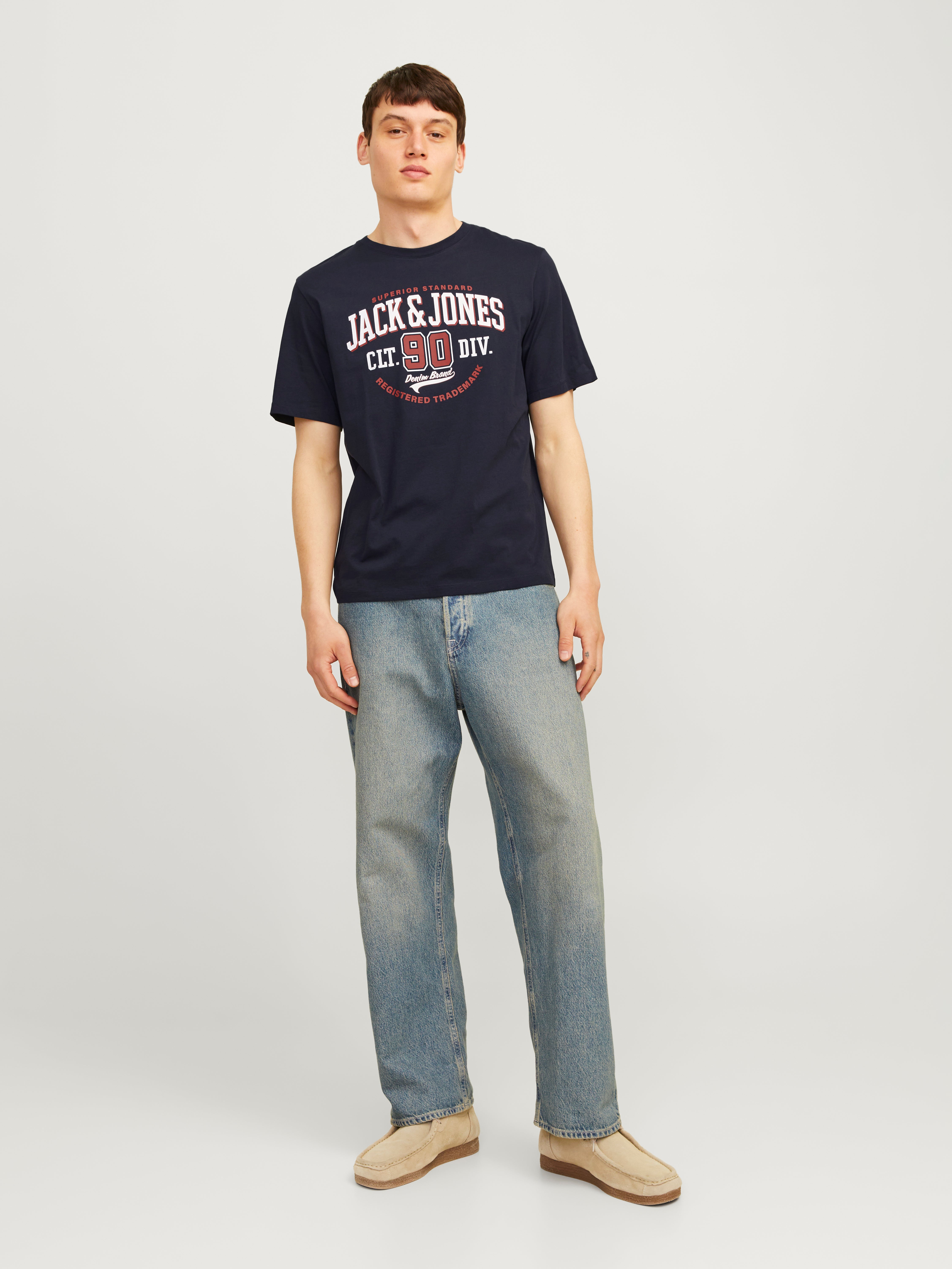 Standard Fit Round Neck T-Shirt | Jack & Jones