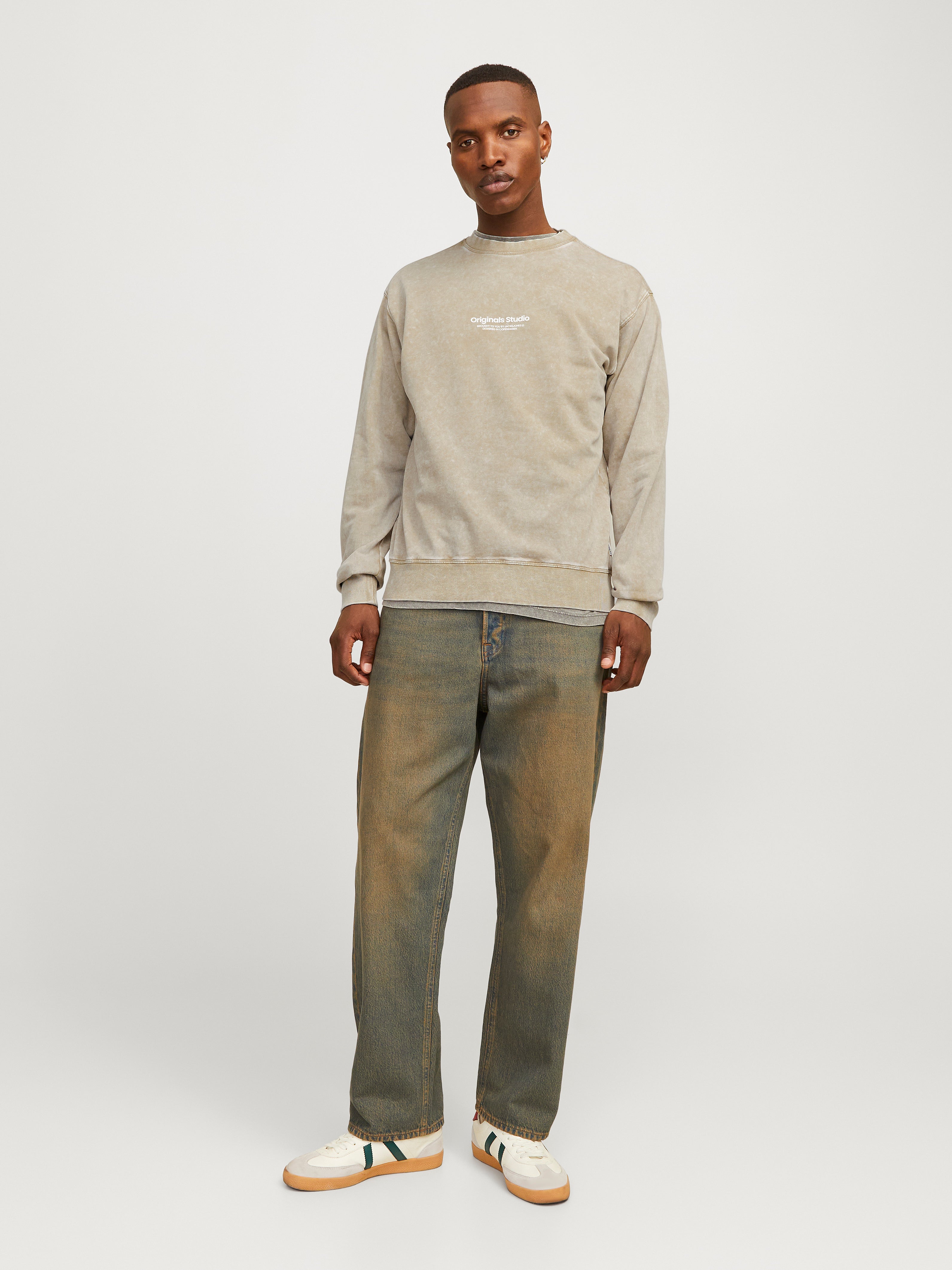 Wide Fit Crew neck Sweatshirt | Jack & Jones