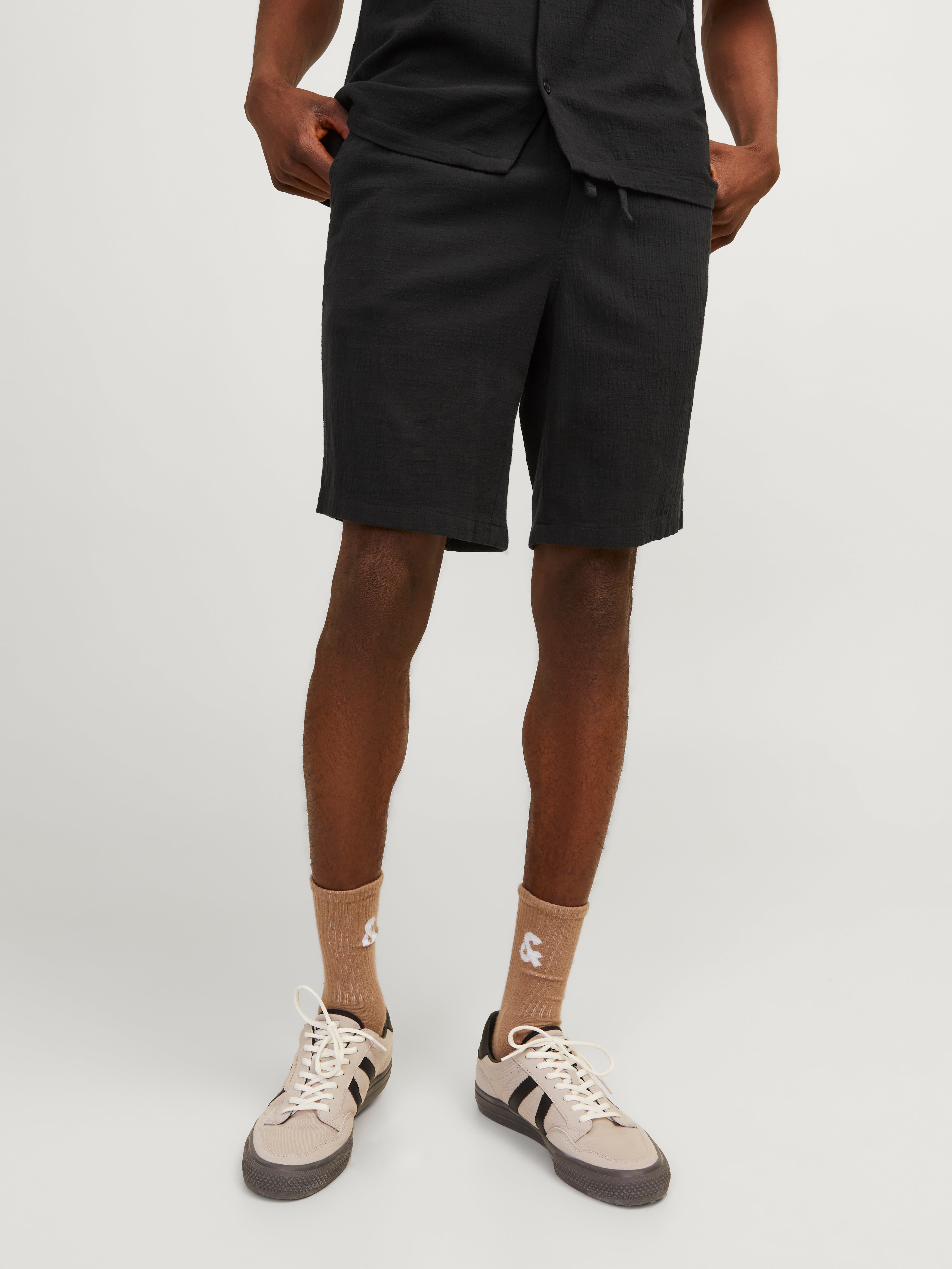Fashion & Basic Clothing for Men | JACK & JONES Canada