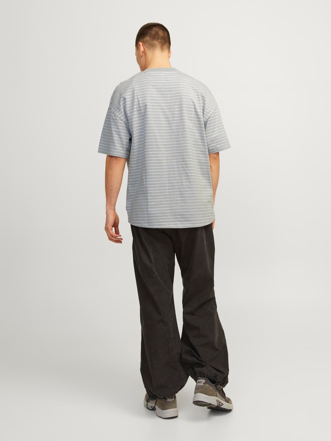 Jack & Jones Oversize Fit Round Neck T-Shirt -High-rise - 12256536