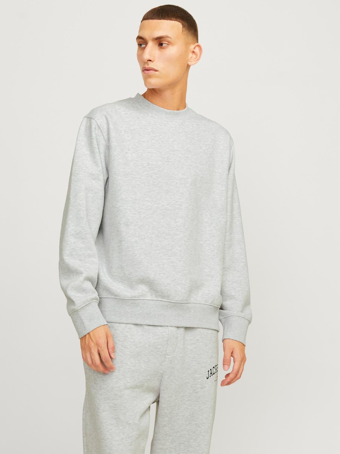 Wide Fit Urban Edge Sweatshirt | White | Jack & Jones®
