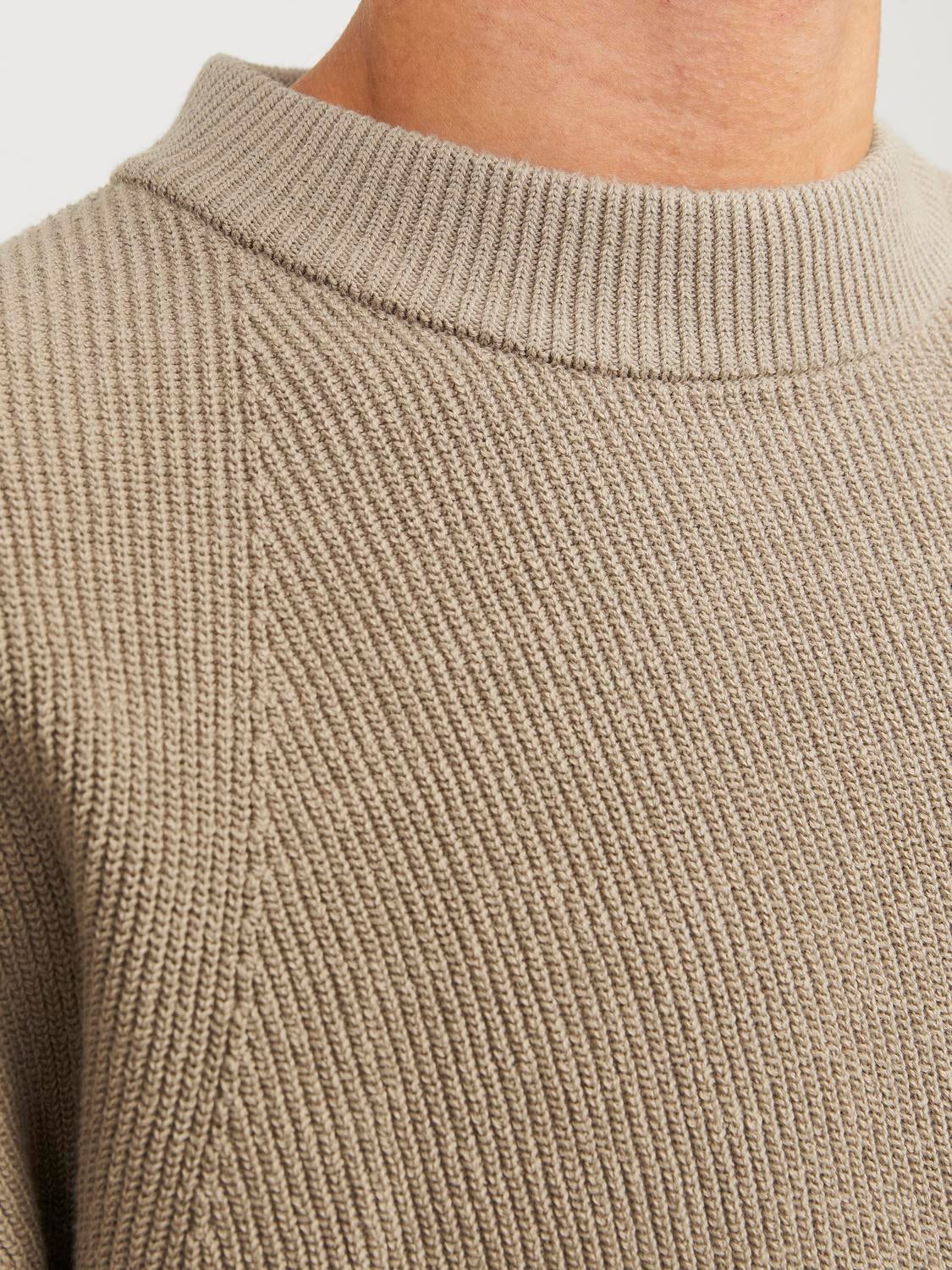 Relaxed Fit Sweater | Light Grey | Jack & Jones® Relaxed Fit Sweater | Light Grey | Jack & Jones®
