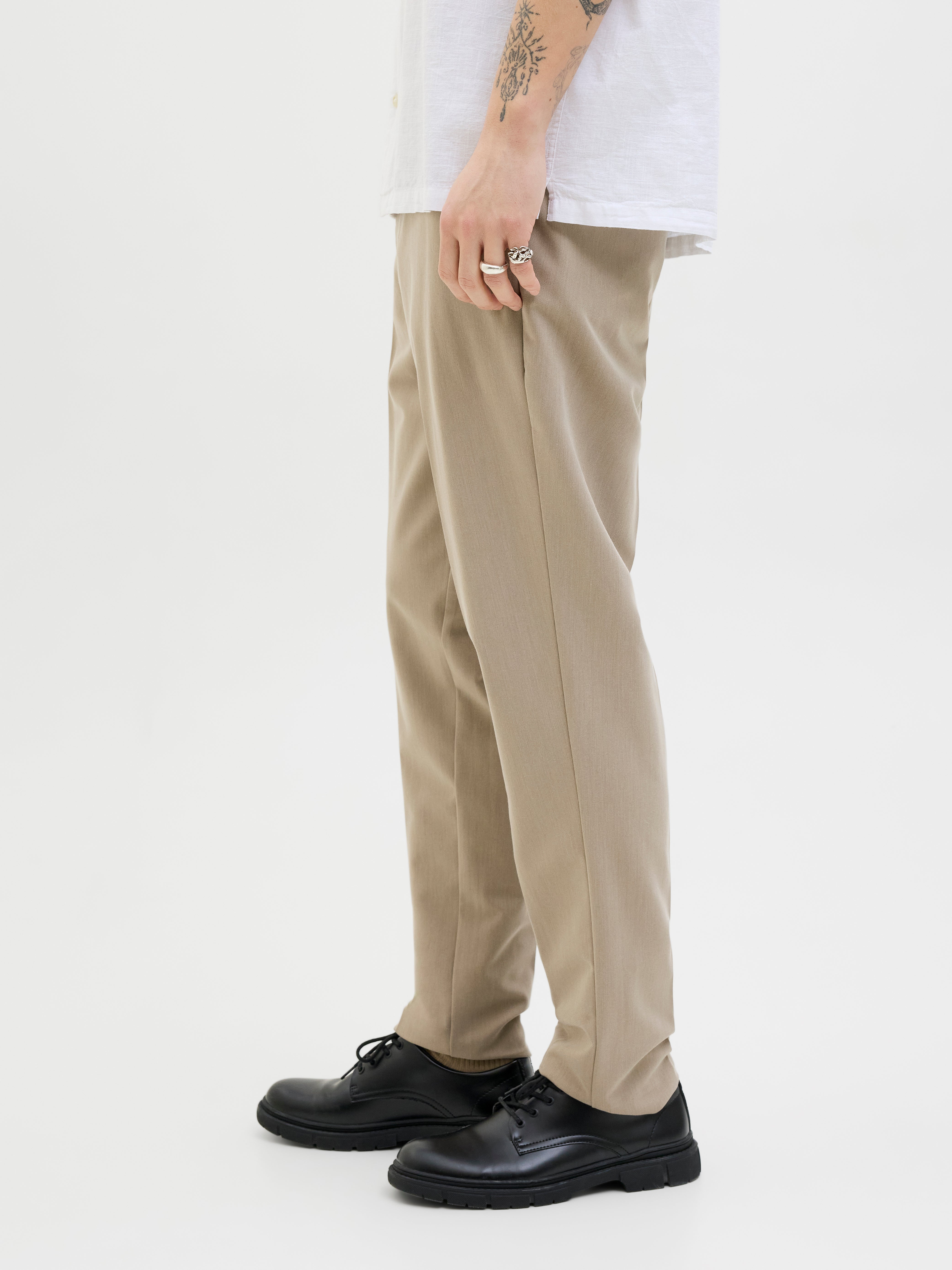 Tapered Fit Chino pants | Jack & Jones