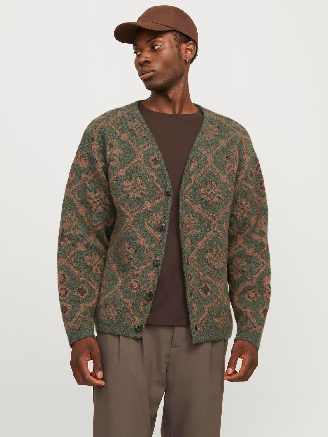 Relaxed Fit V-Neck Knit Cardigan | Jack & Jones®