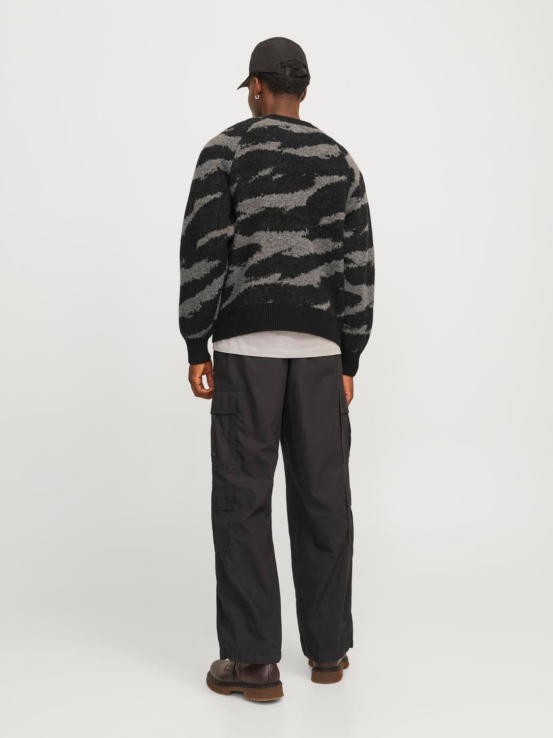 Wide Fit Crew neck Sweater | Jack & Jones®