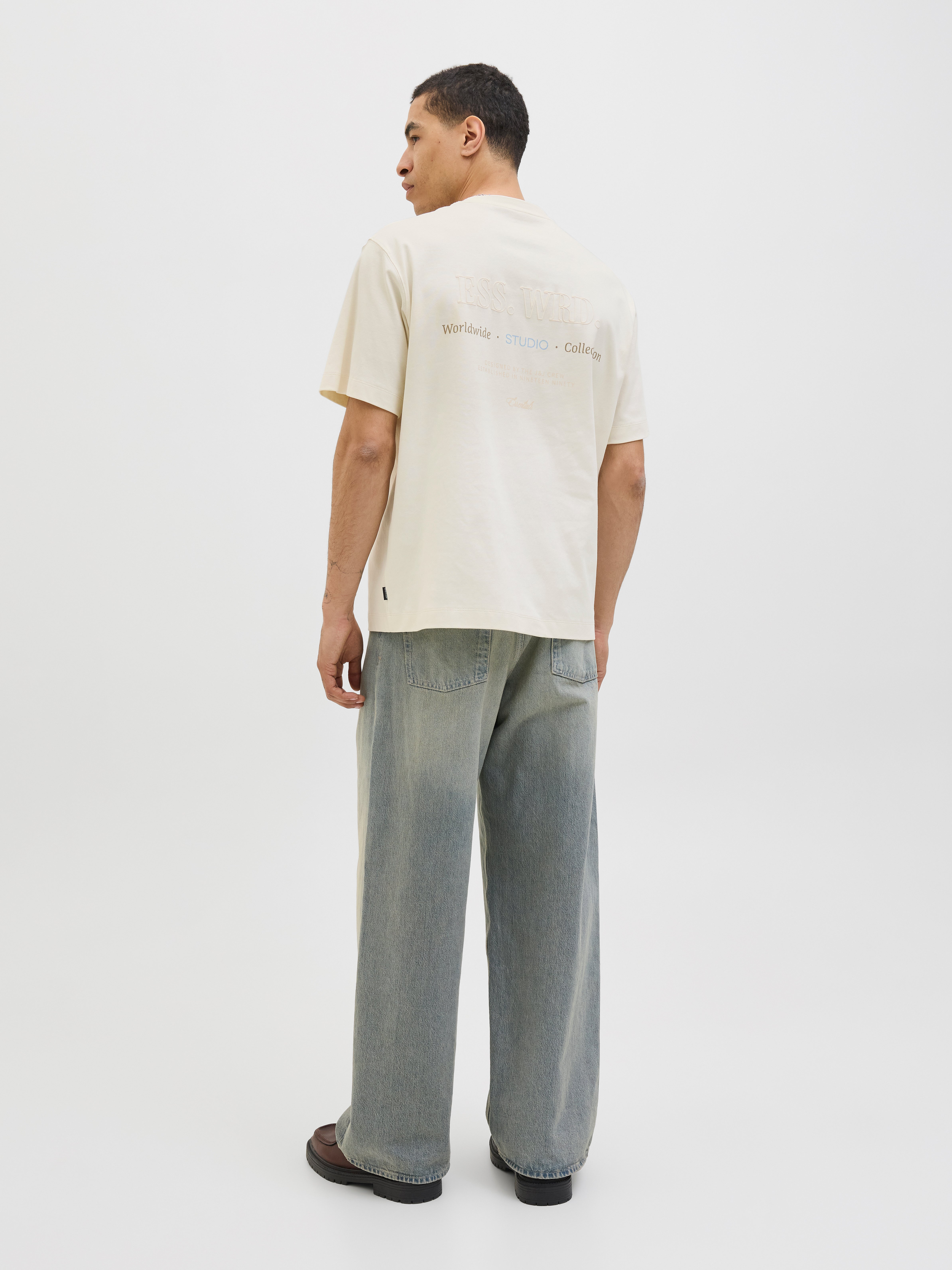 Wide Fit Round Neck T-Shirt | Jack & Jones