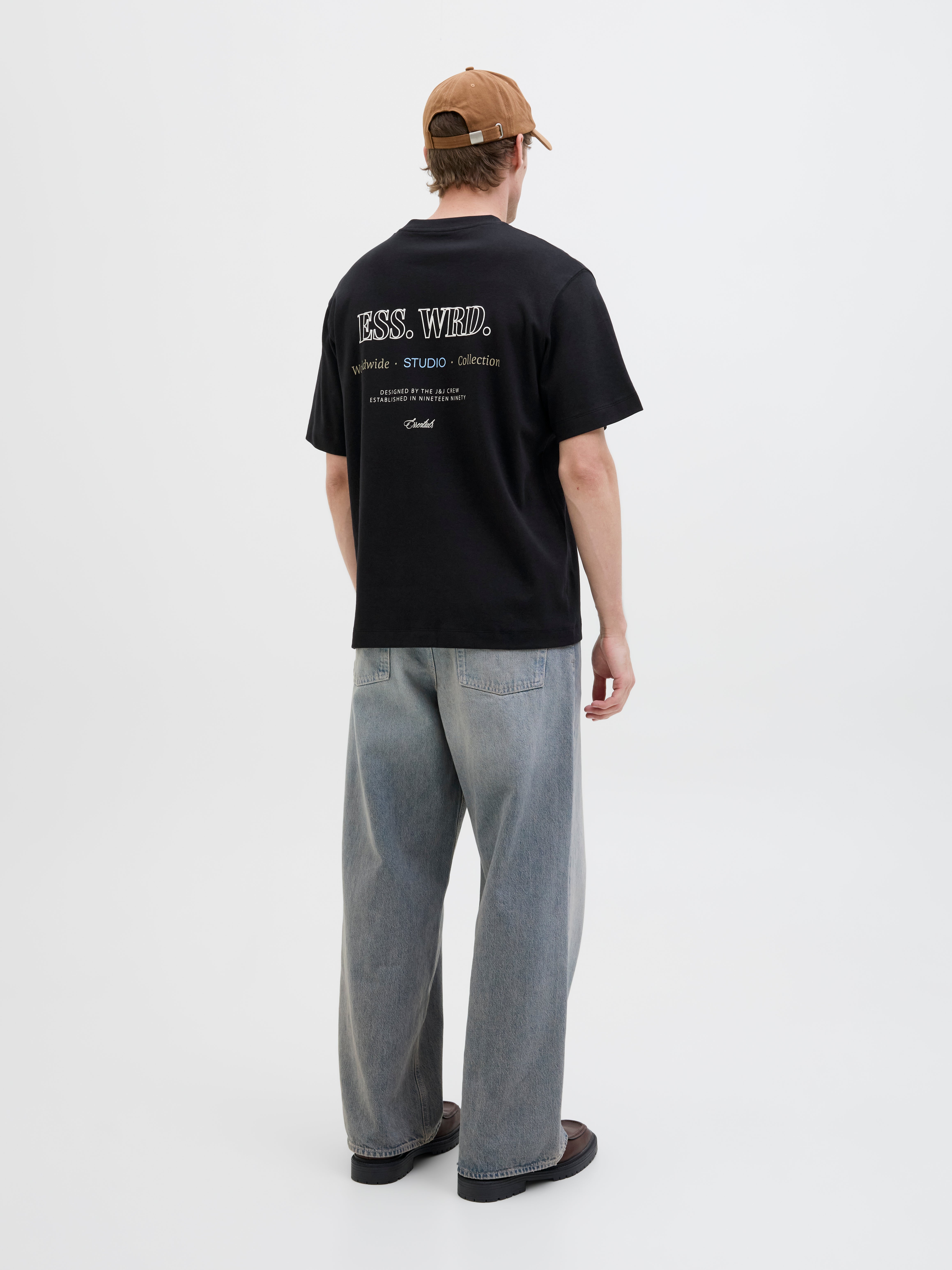 Wide Fit Round Neck T-Shirt | Jack & Jones