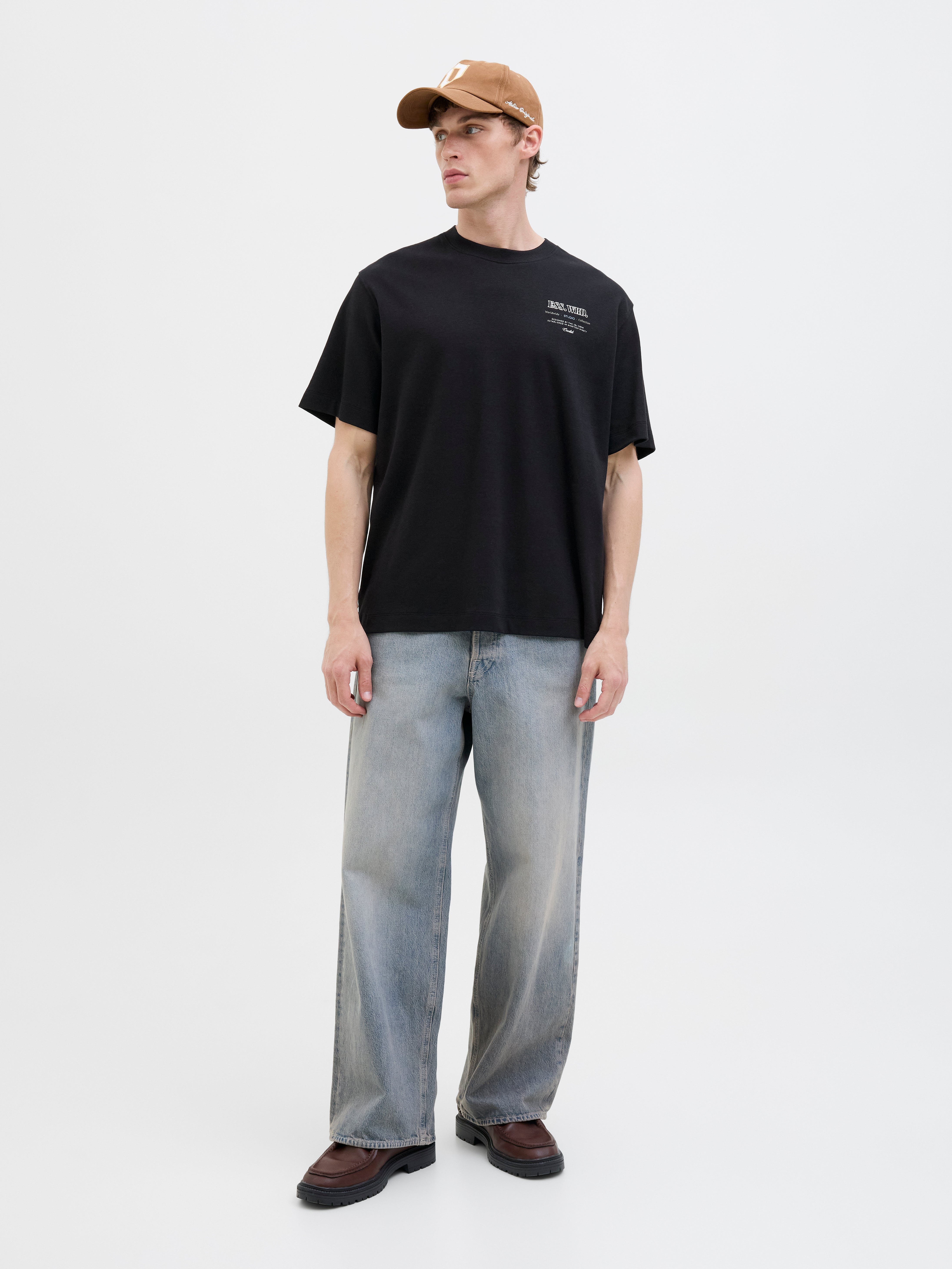 Wide Fit Round Neck T-Shirt | Jack & Jones