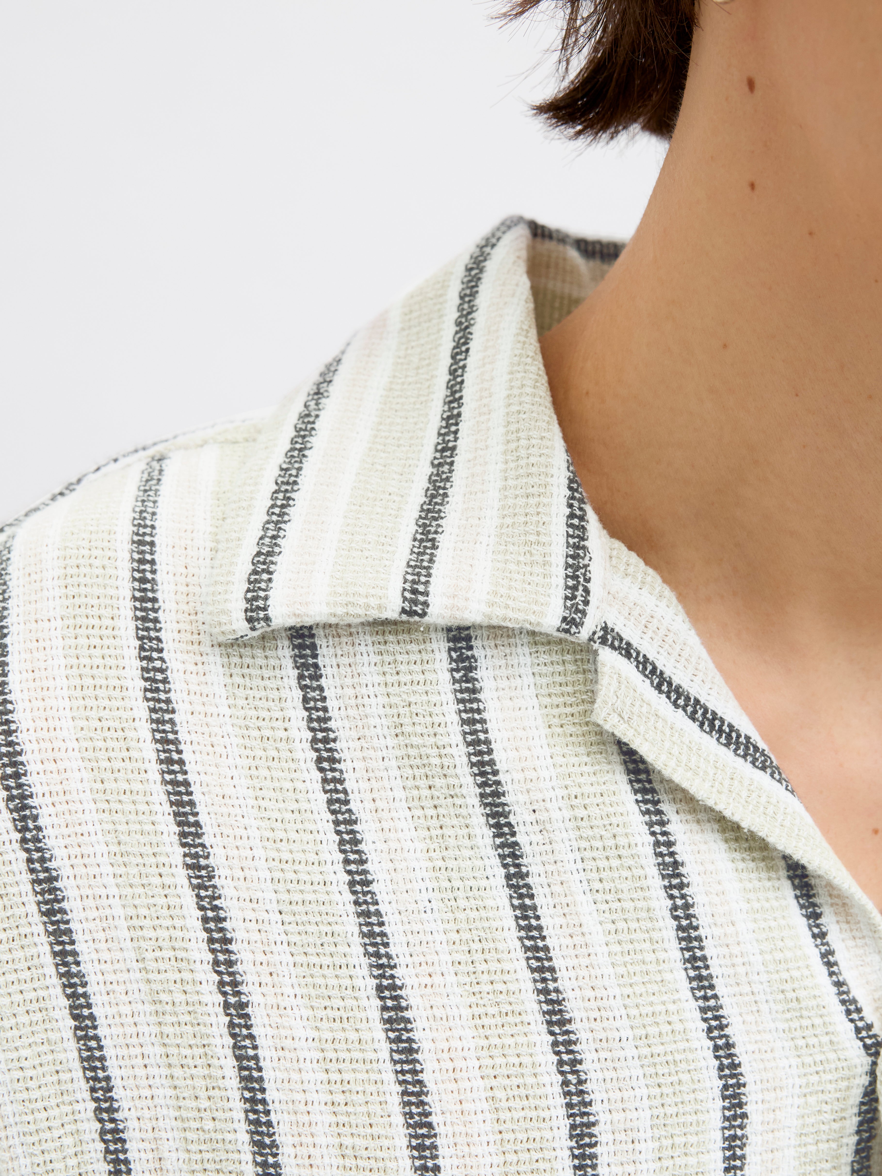 Relaxed Fit Short-Sleeve Shirt | Light Green | Jack & Jones®