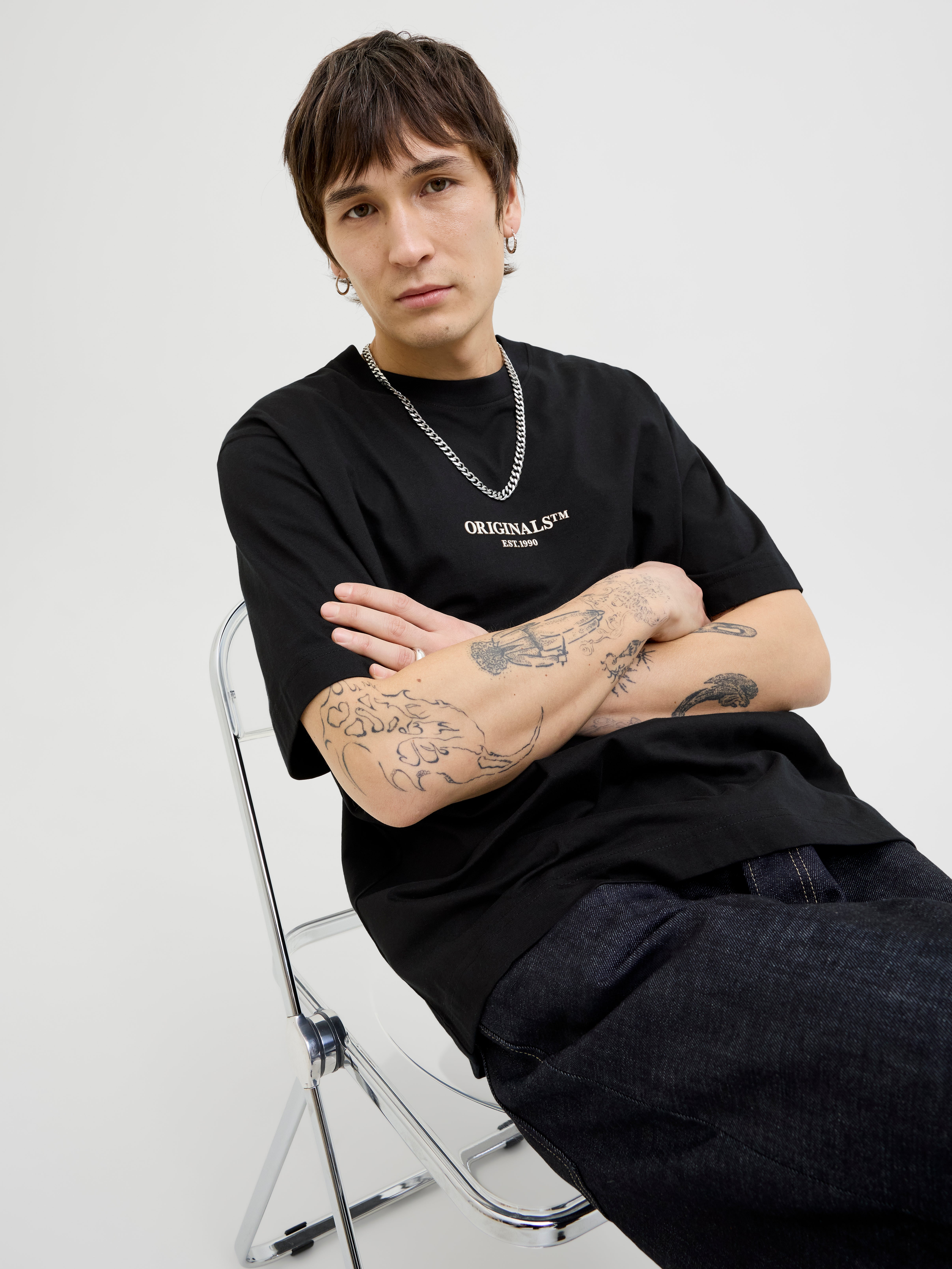 Loose Fit Crew neck T-Shirt | Black | Jack & Jones®
