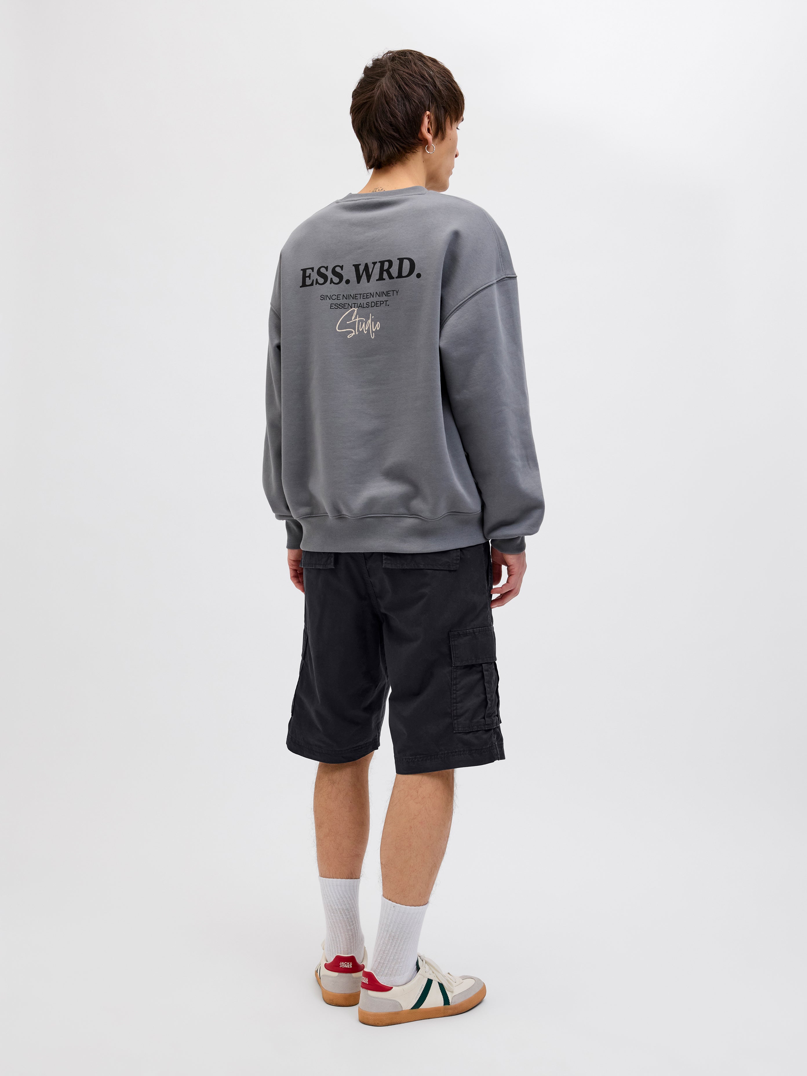 Relaxed Fit Cargo Shorts | Jack & Jones