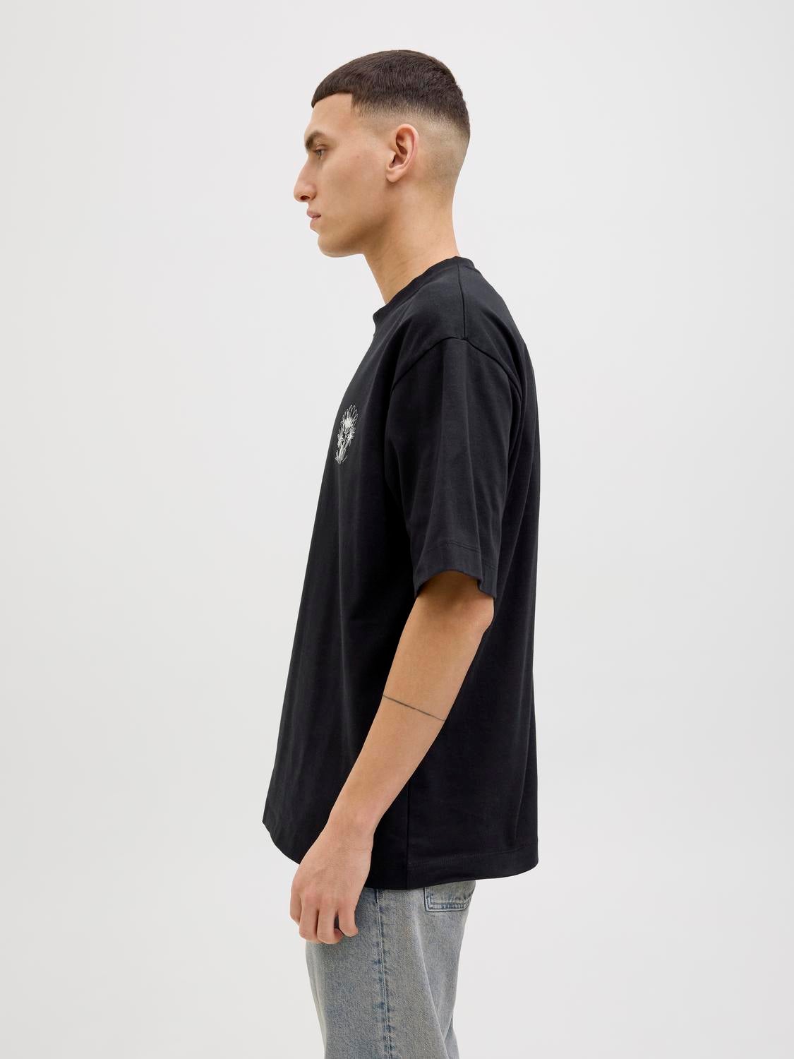 Wide Fit Round Neck T-Shirt | Jack & Jones