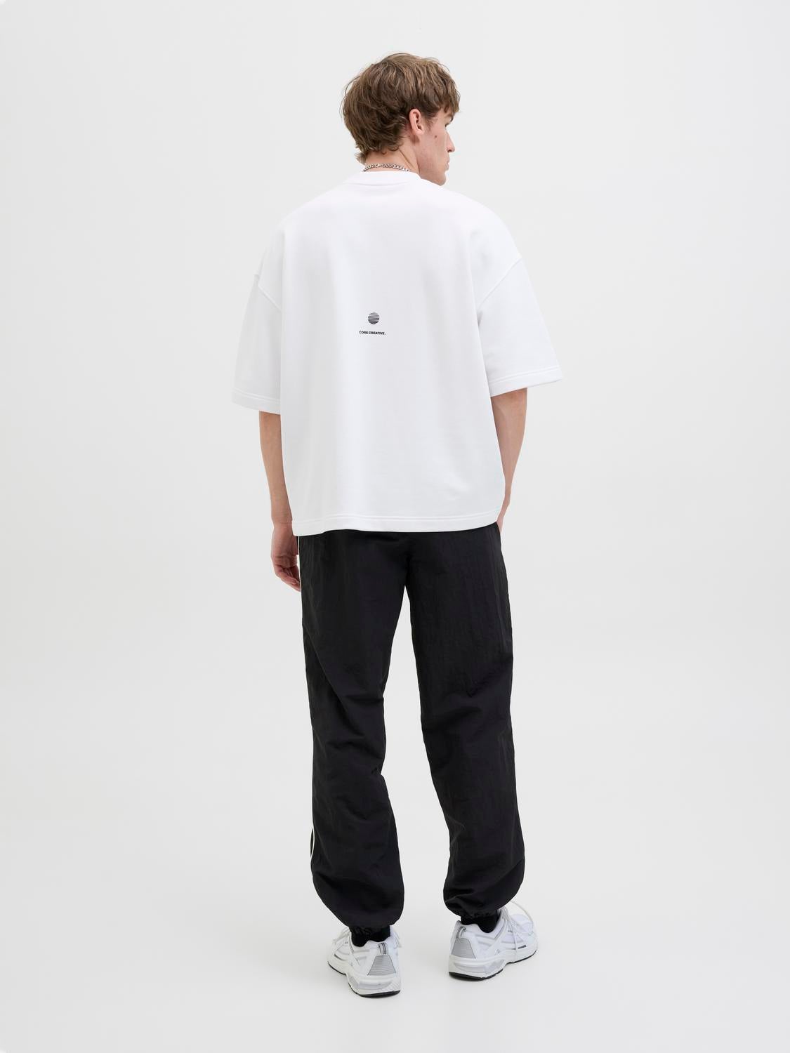 Loose Fit Short-Sleeve Sweatshirt | White | Jack & Jones®