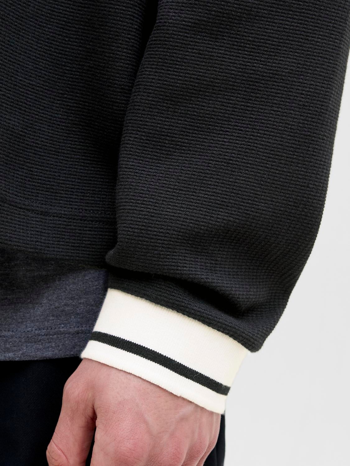 Oversize Cropped Fit Sweatshirt | Black | Jack & Jones®