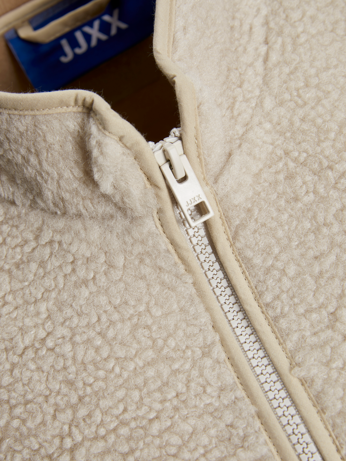 High stand-up collar Outerwear Vest | Jack & Jones®