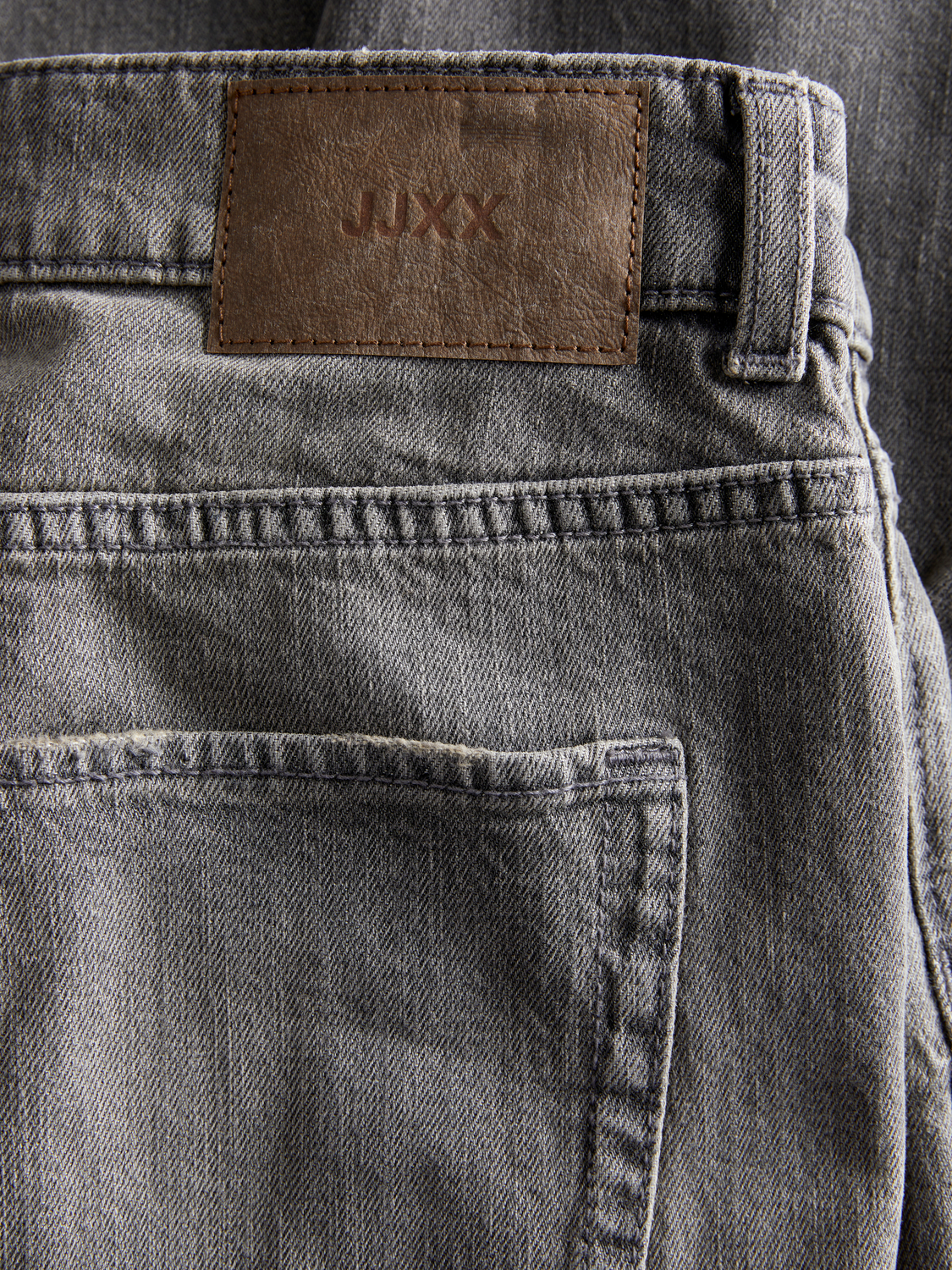 HANOI Mid-Rise Straight Fit Jeans | Jack & Jones®