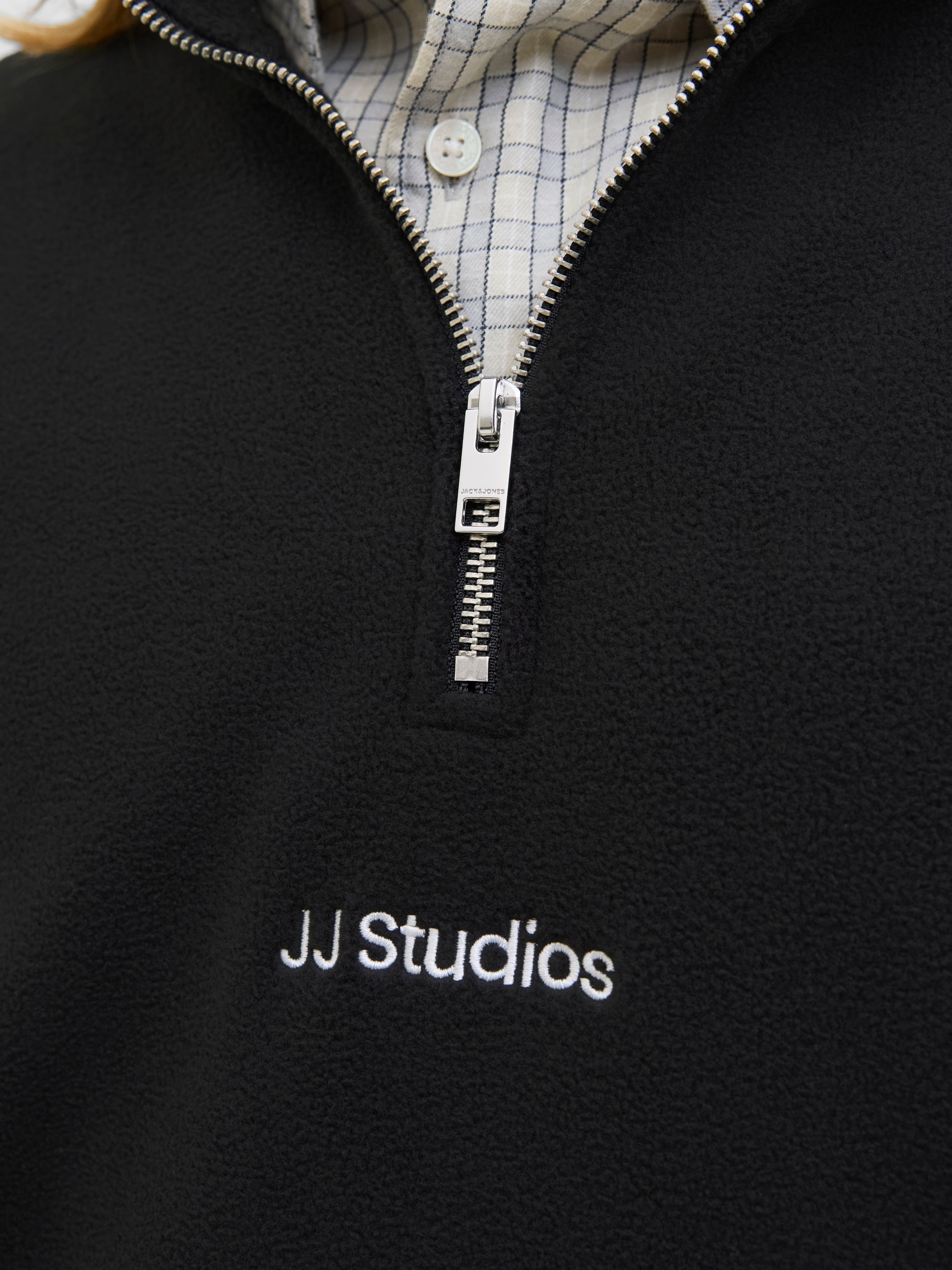 Relaxed Fit High neck Sweatshirt | Jack & Jones