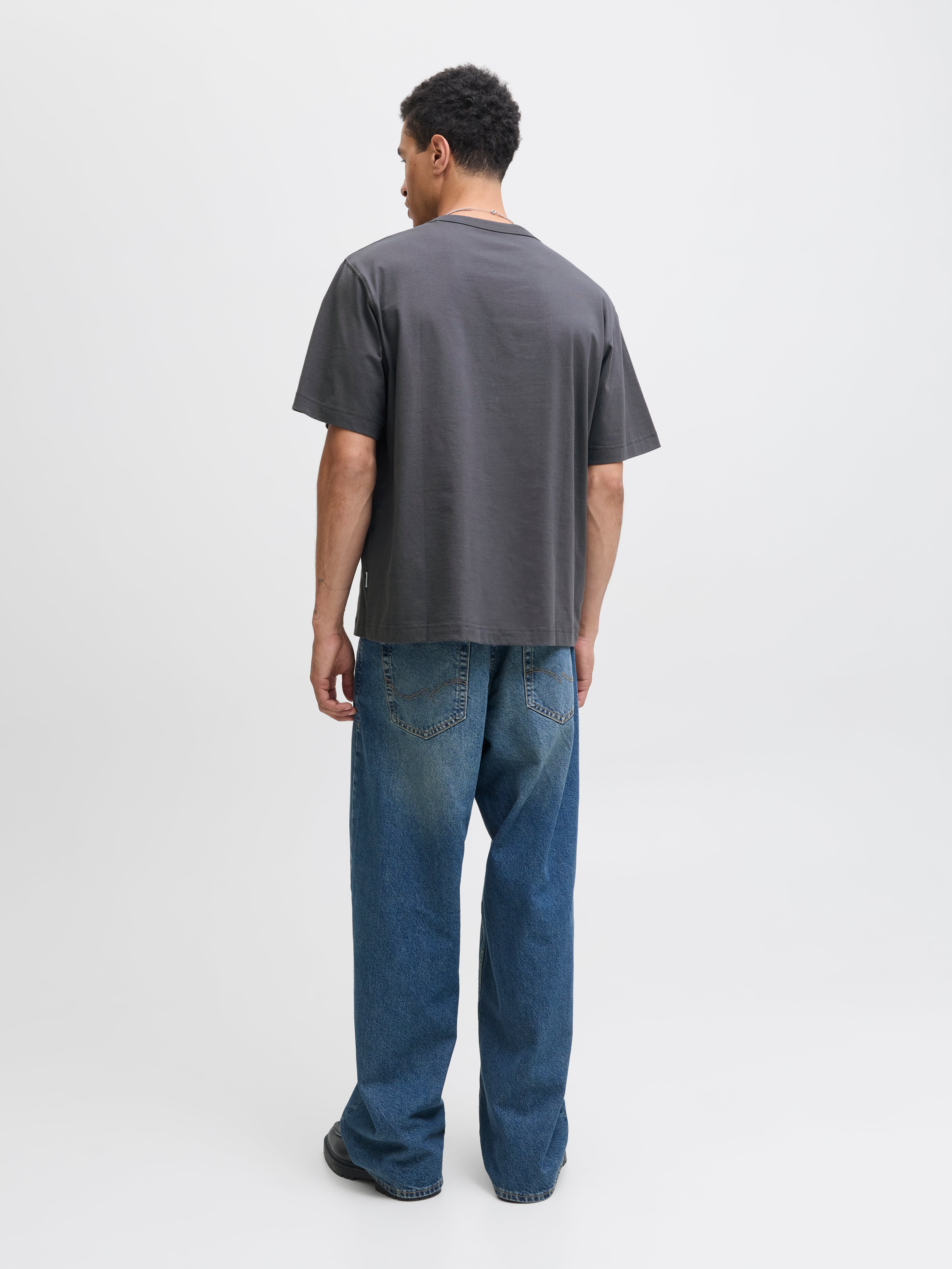 Loose Fit T-Shirt | Jack & Jones