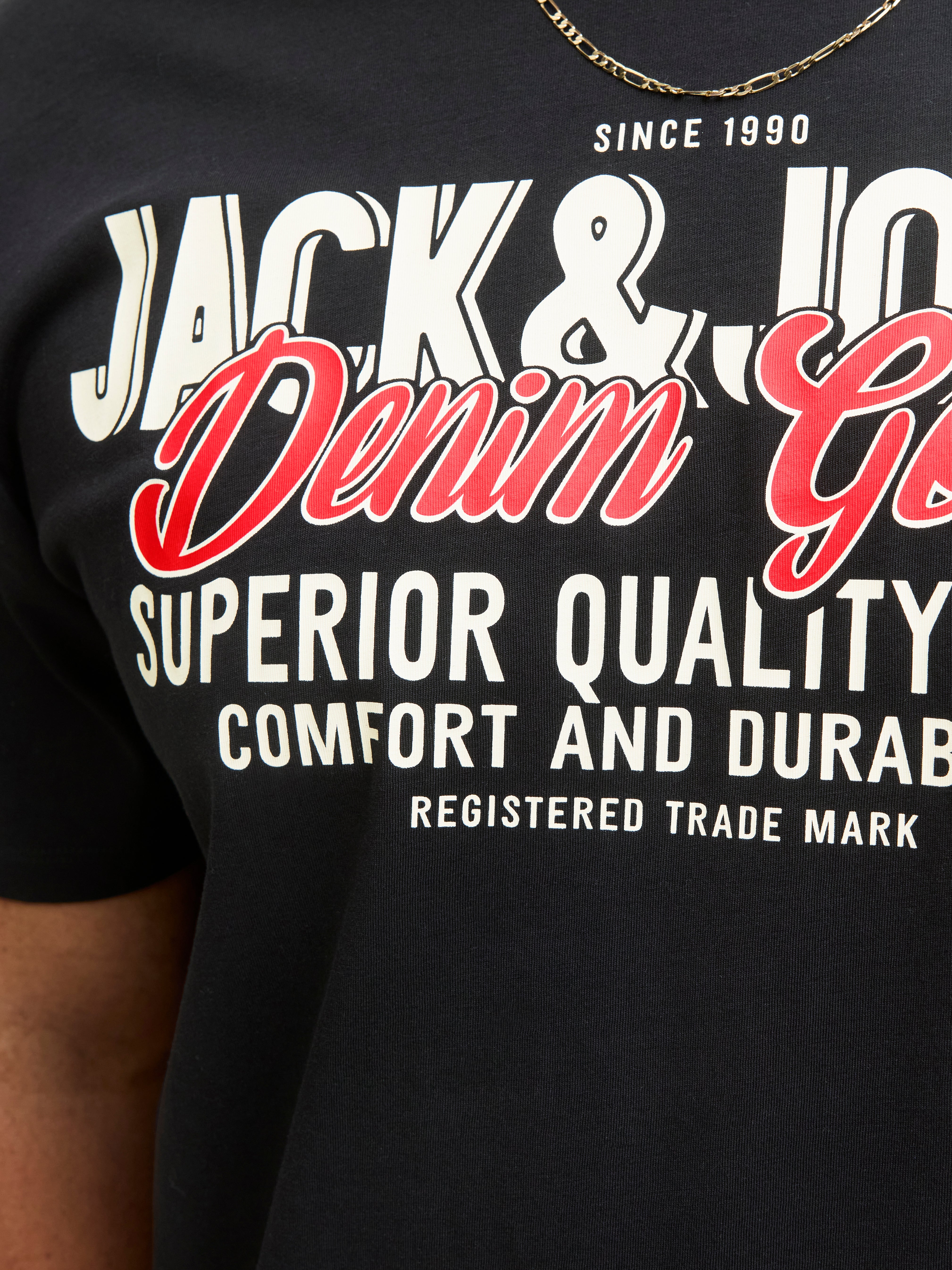 Standard Fit T-Shirt | Jack & Jones