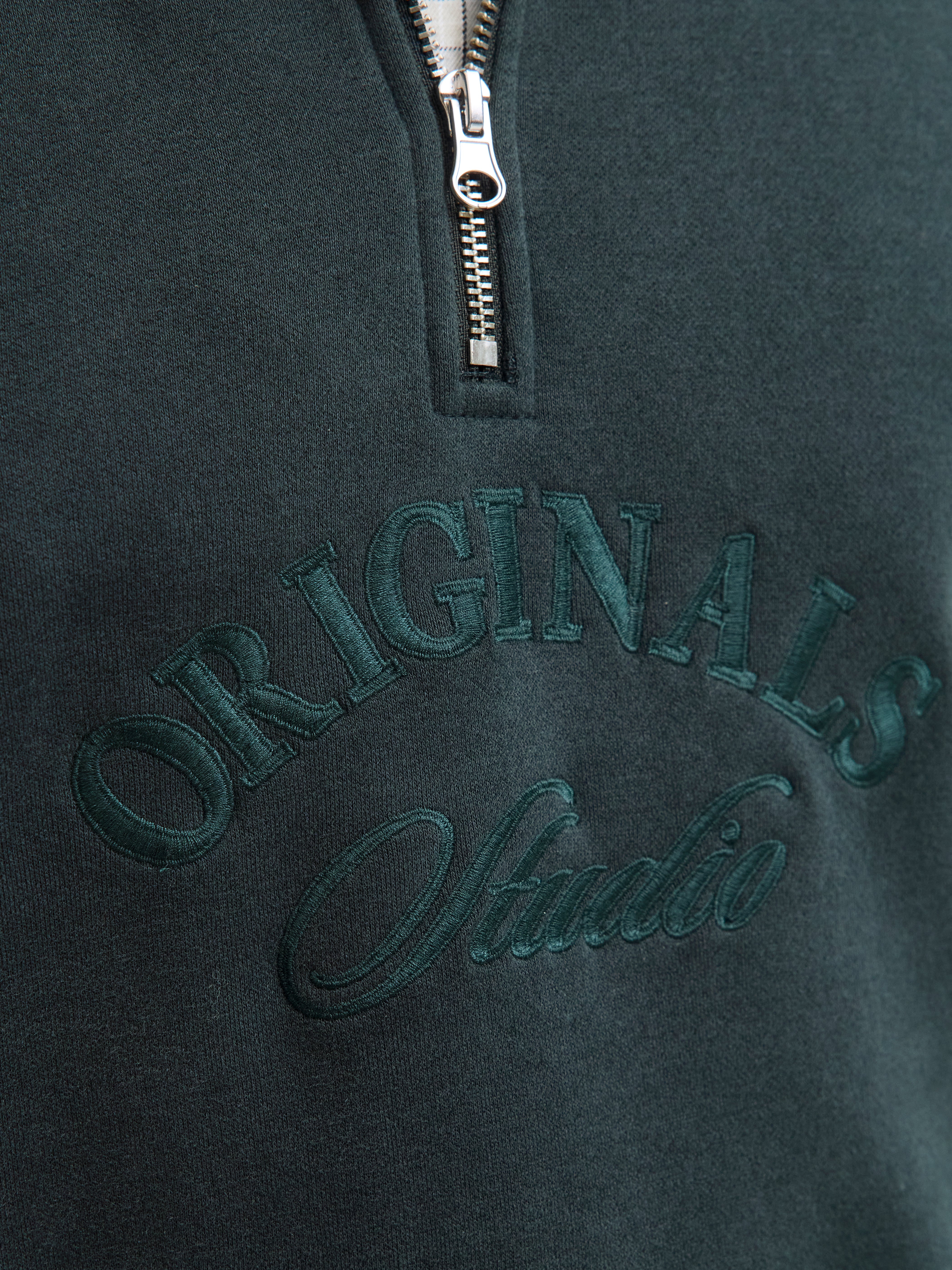 Relaxed Fit Sweatshirt | Jack & Jones®