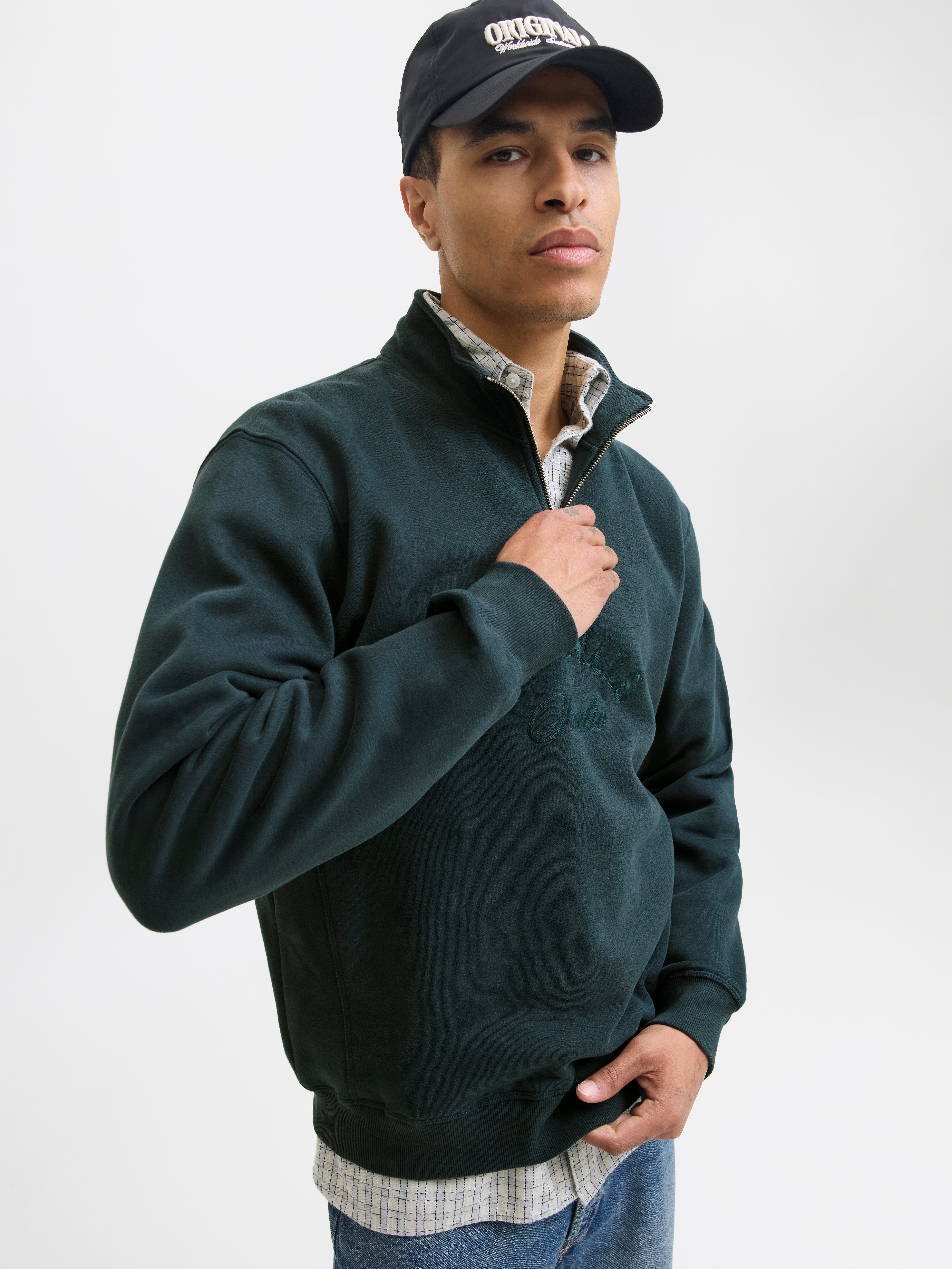 Relaxed Fit Sweatshirt | Jack & Jones®