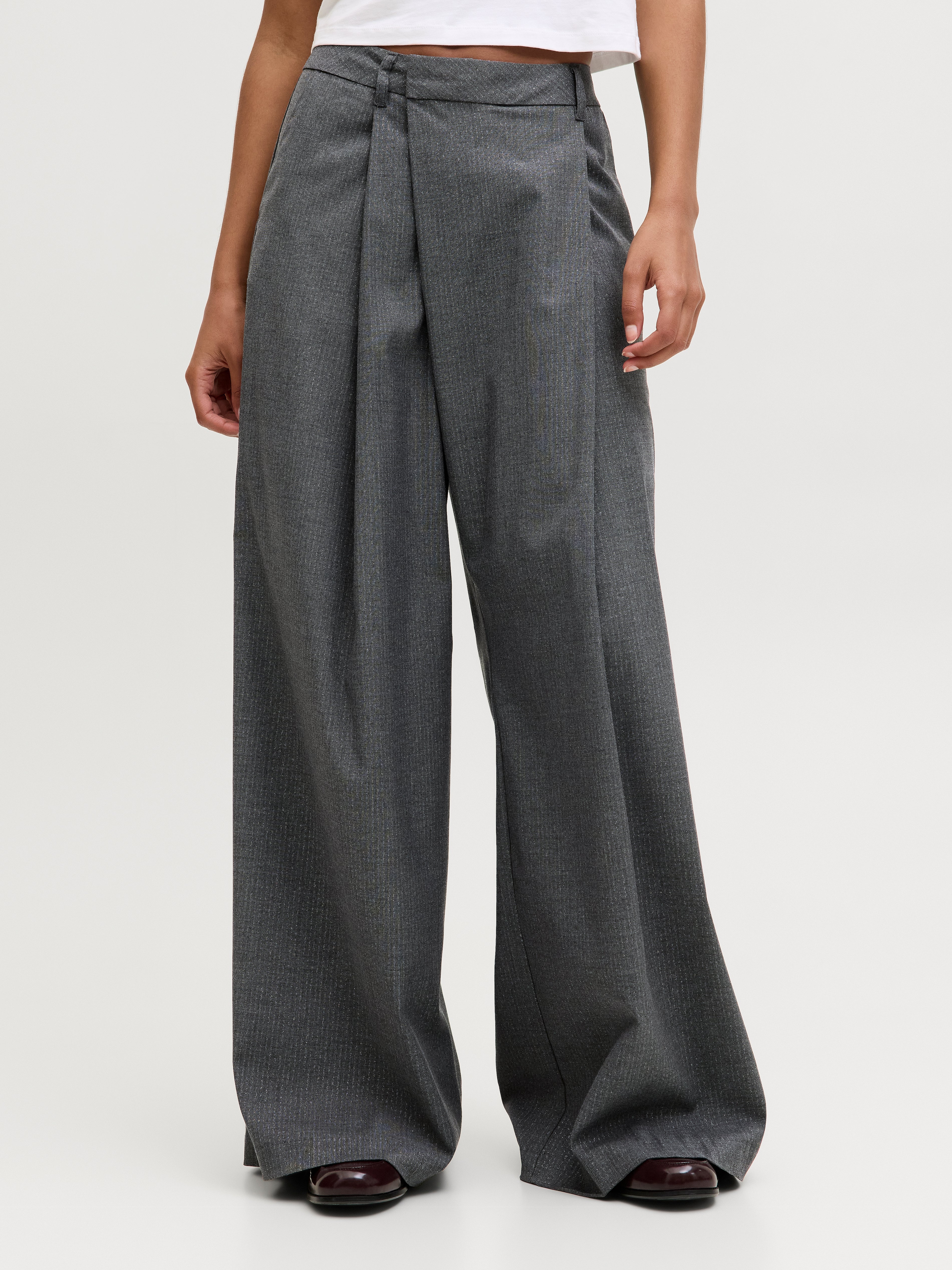 Loose Fit Pants | Jack & Jones®