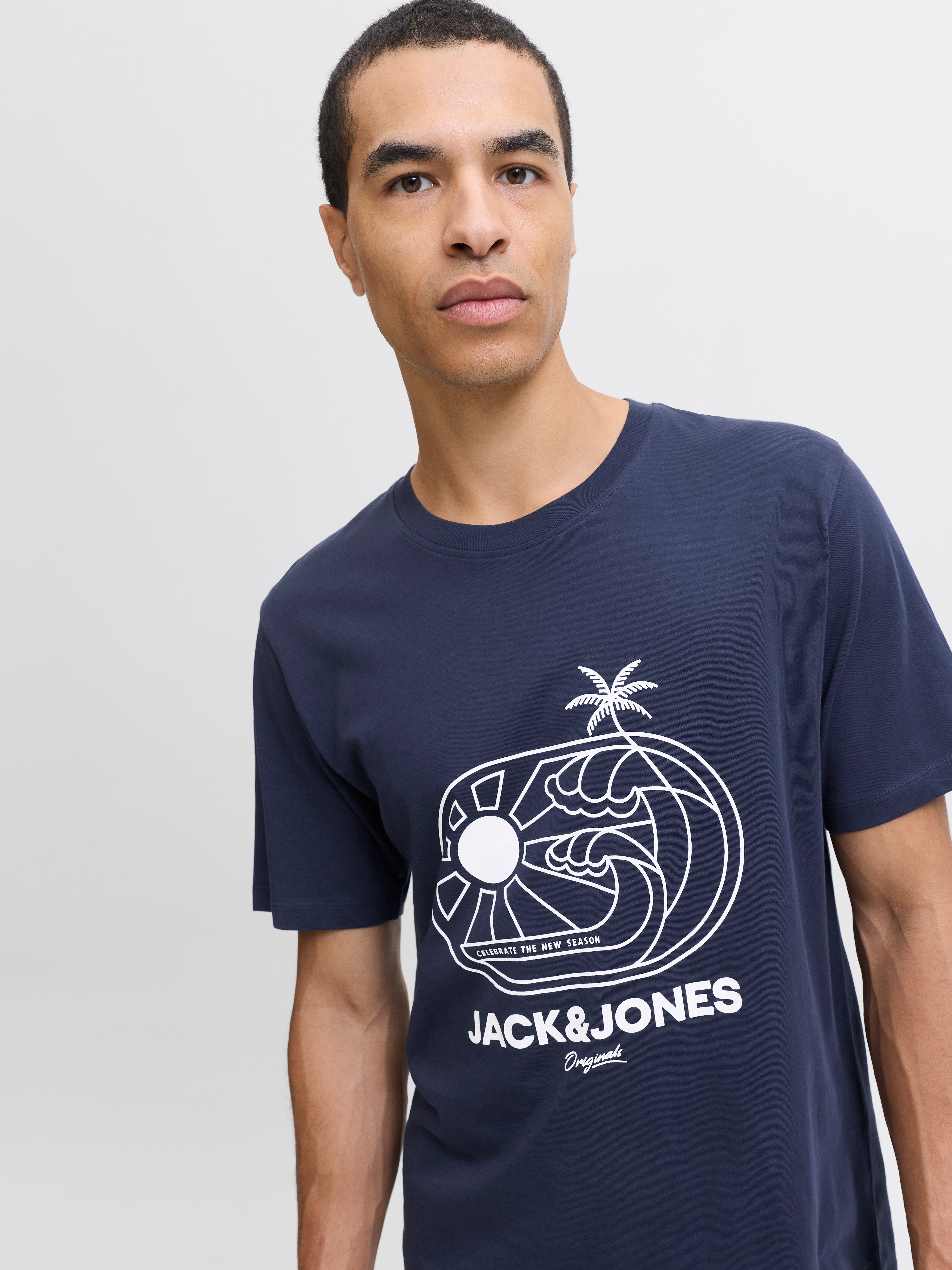 Standard Fit T-Shirt | Jack & Jones
