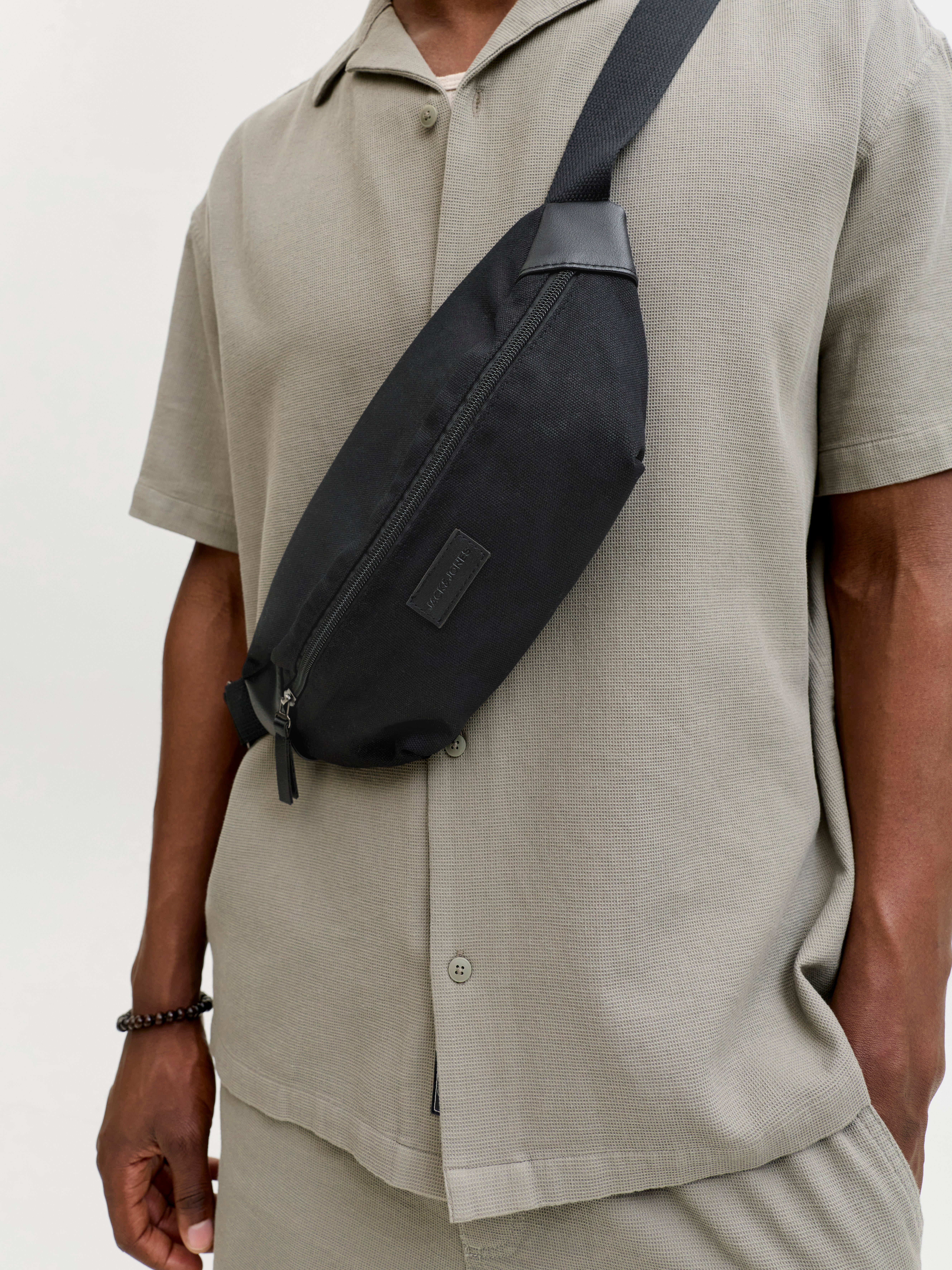 Loose Fit Round neck T-Shirt | Jack & Jones