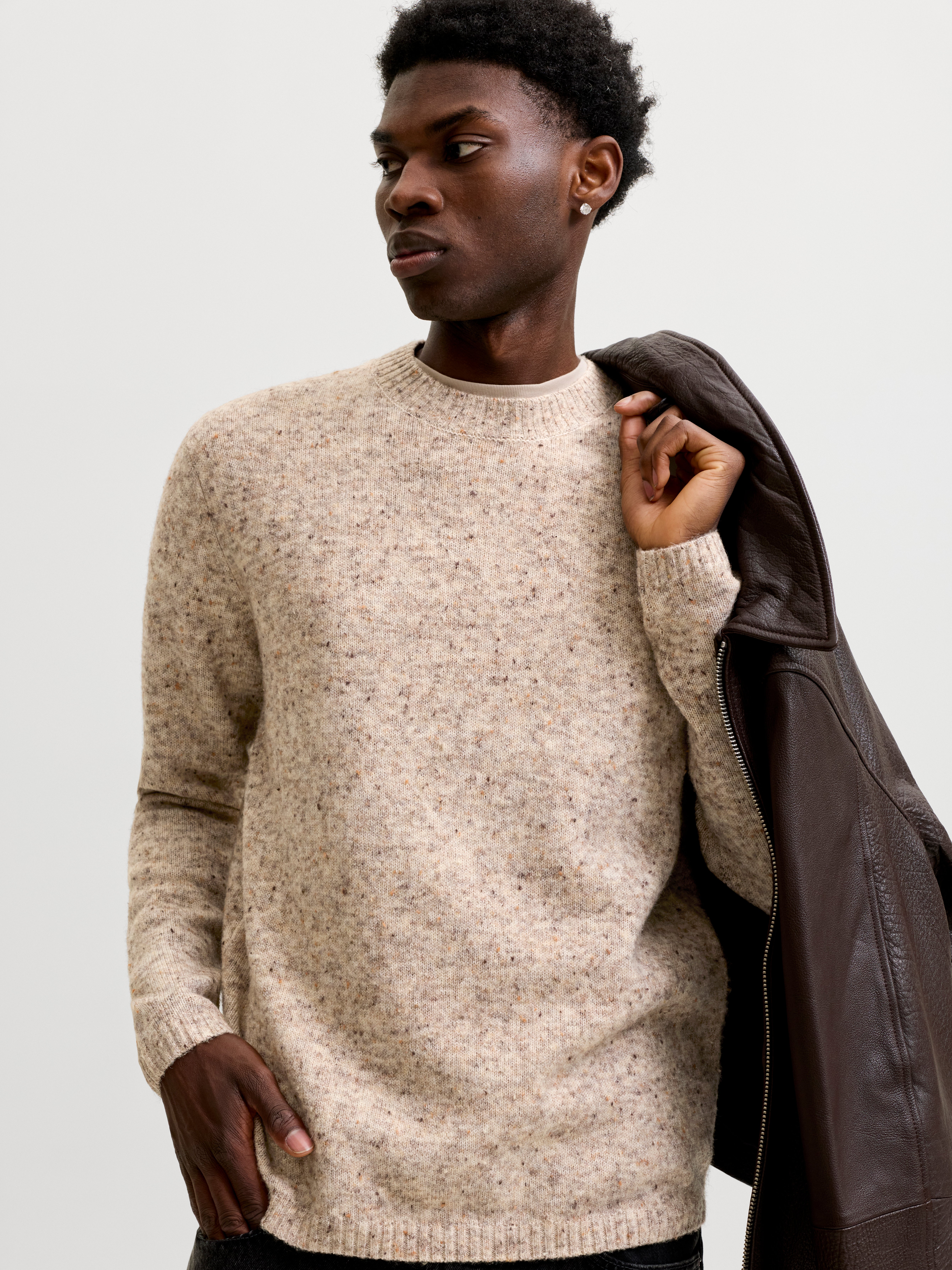 Pullover Coupe régulière Col ras du cou Poignets côtelés Manches montées | Jack & Jones