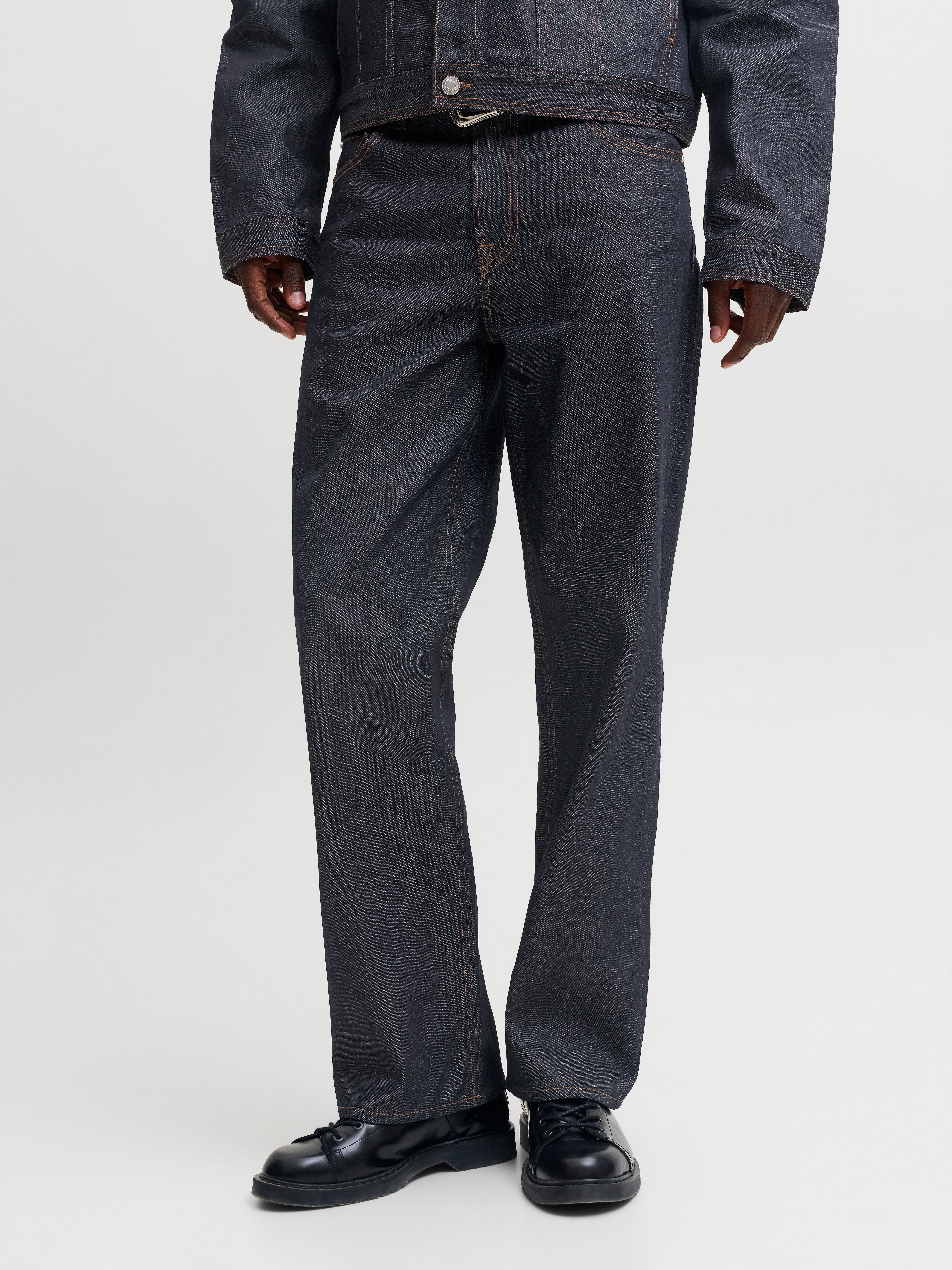 Straight Fit Jeans | Jack & Jones®