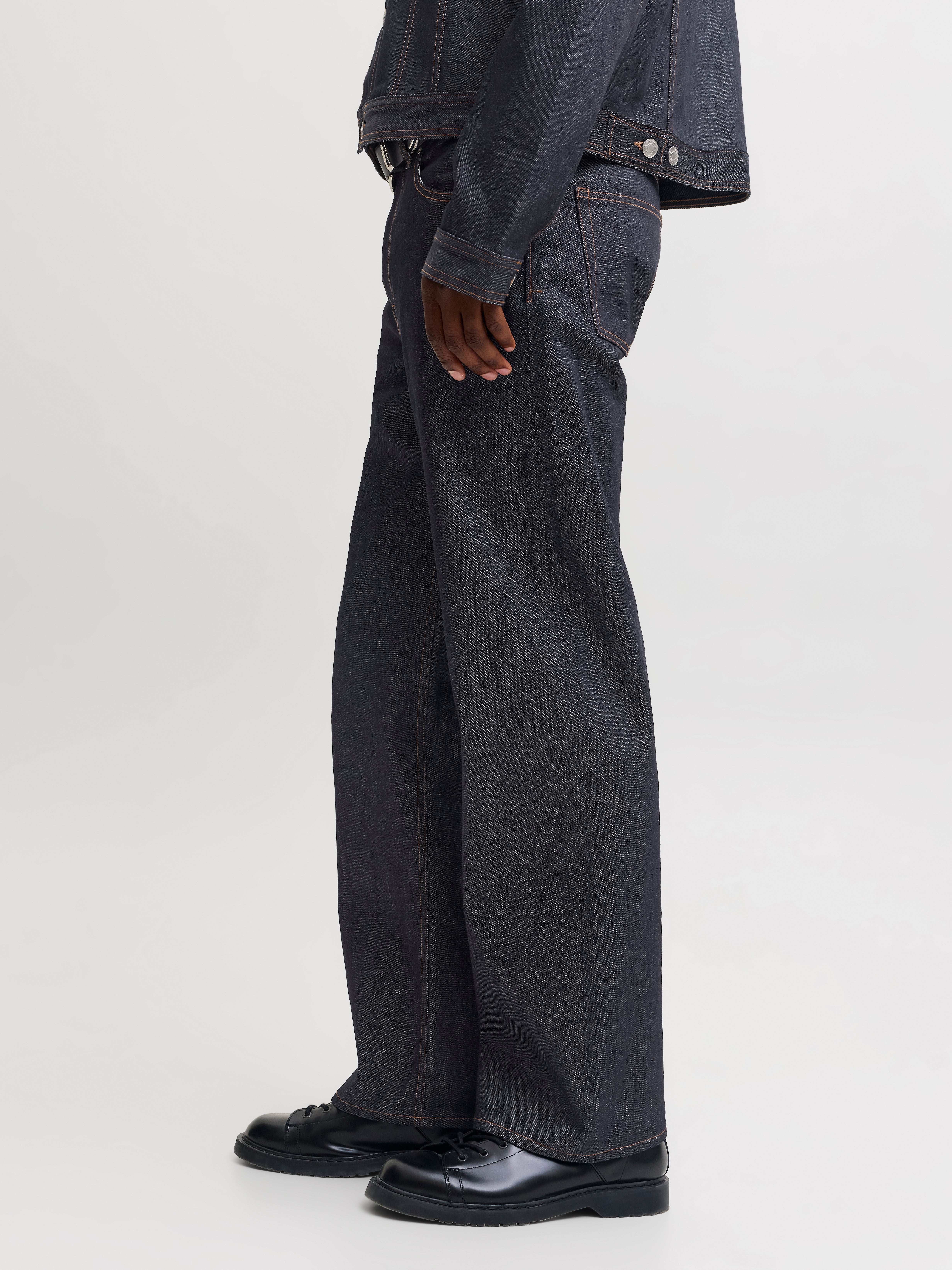 Straight Fit Jeans | Jack & Jones®